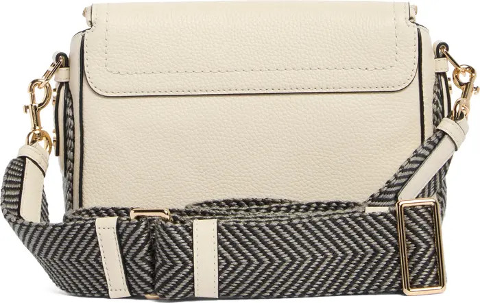Groove 2.0 Mini Messenger Bag | Nordstrom Rack