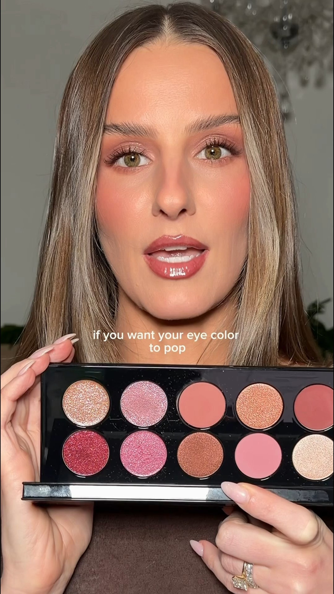 Eye makeup according to color theory 💚

#greeneyes #greeneyemakeup #colortheorymakeup #eyecolormakeup #makeuptipstiktok 

#LTKBeauty