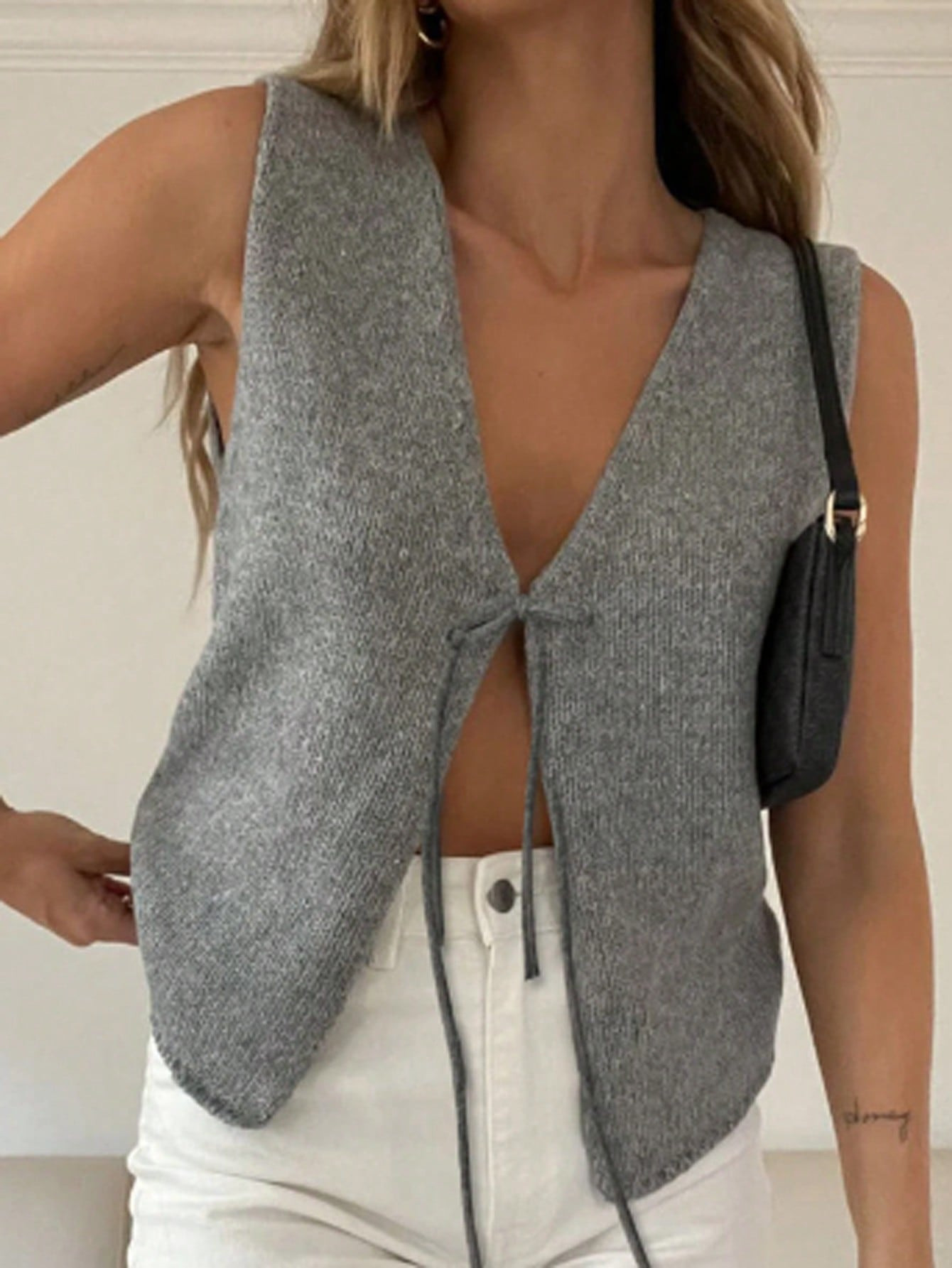 SHEIN Essnce Women's Solid Color Simple Sleeveless Knit Top With Tie Detail, Daily Wear | SHEIN