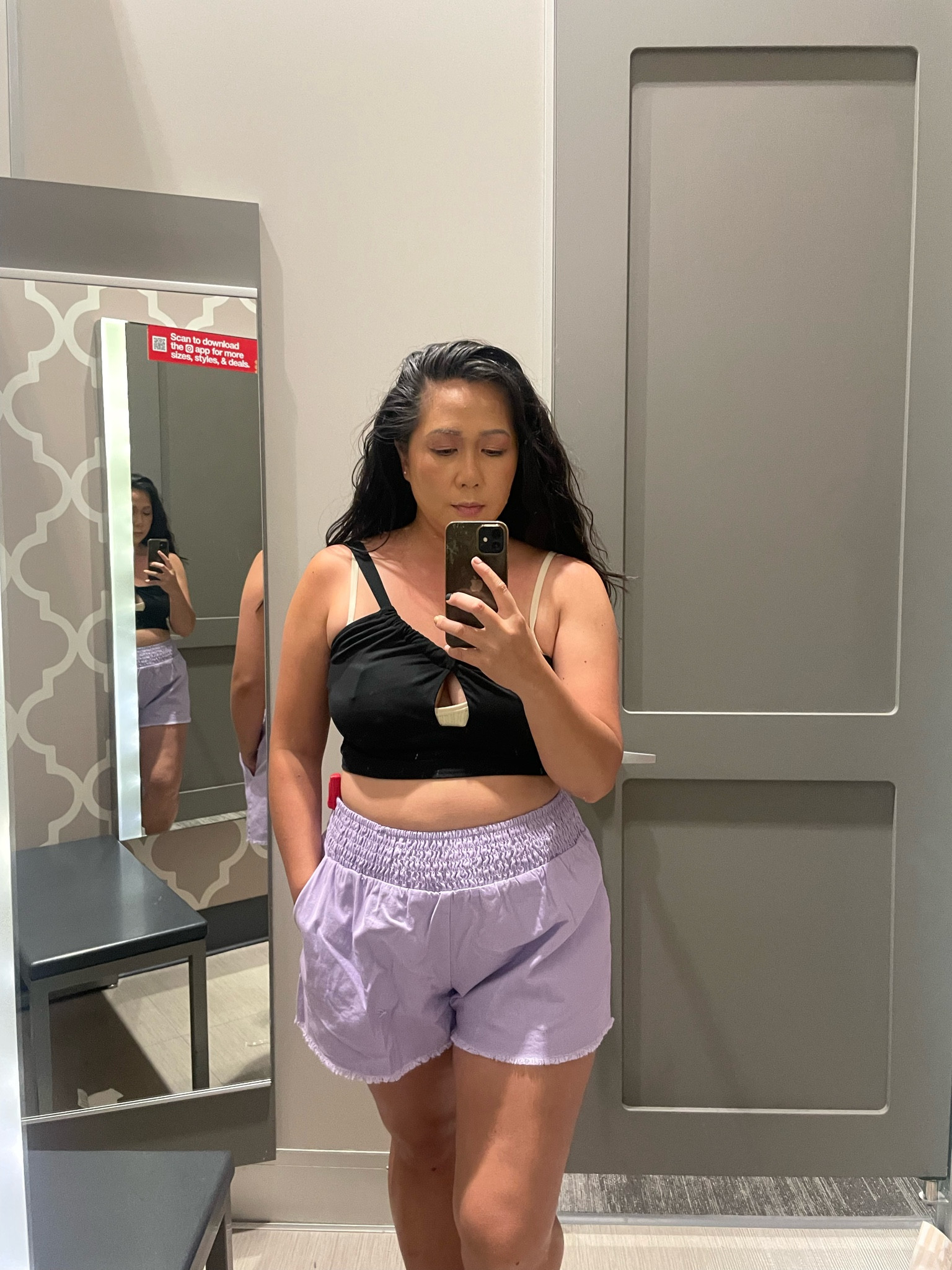 Elastic waist Jean shorts 

#LTKcurves #LTKSeasonal