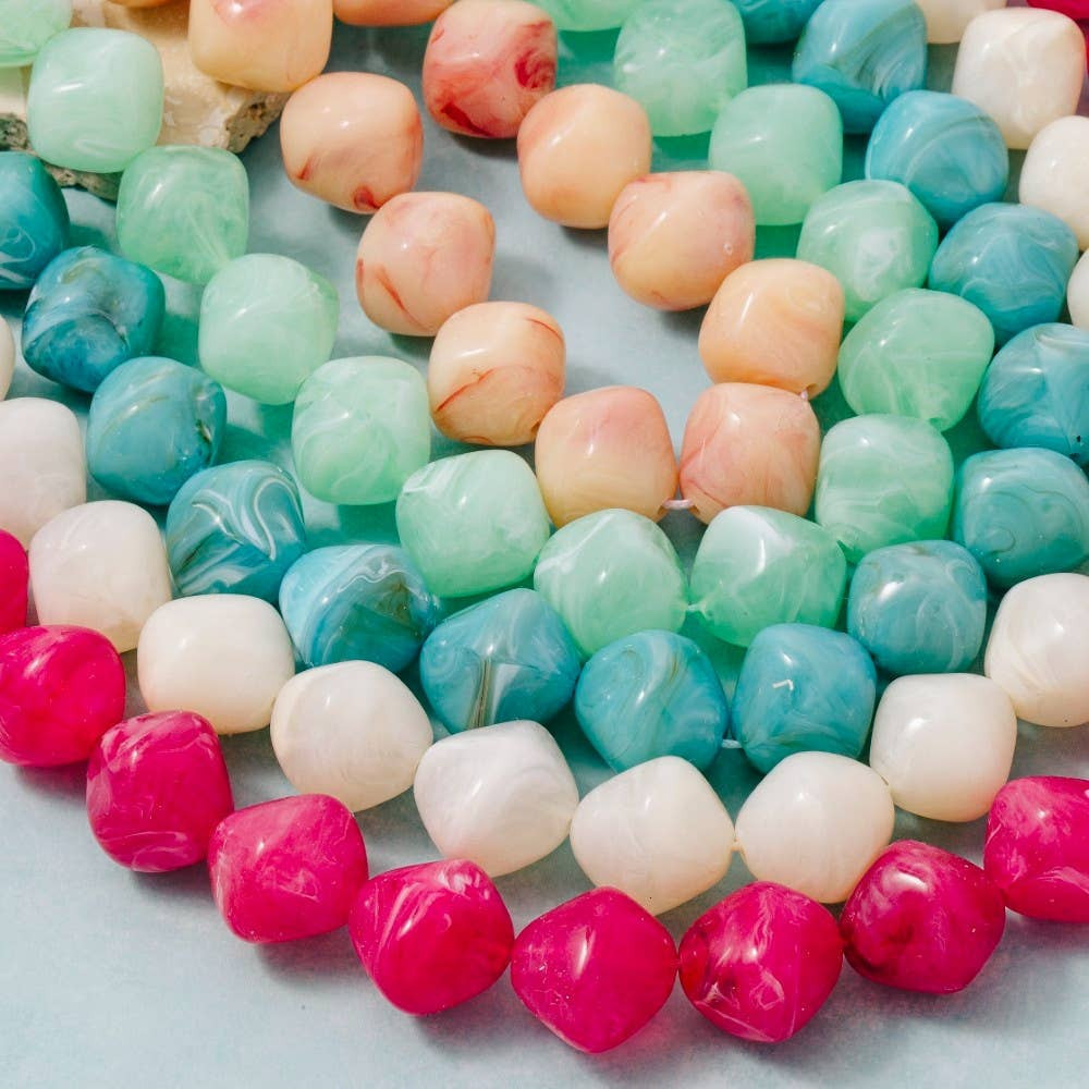 Pinched Marble Resin Beaded Necklace | Clover + Bee