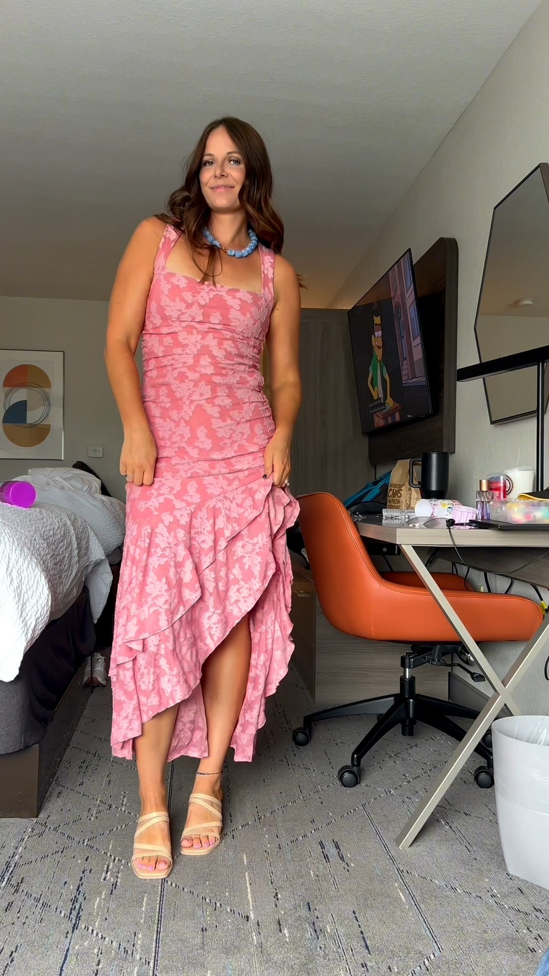 The prettiest Amazon wedding guest dress for fall 🍂🤎 The floral print, flattering fit + flowy skirt make it perfect for fall weddings, date nights or any dressier event! Such a good Amazon find for the price ✨
Wearing a medium!

#LTKWedding #LTKTall #LTKOver40