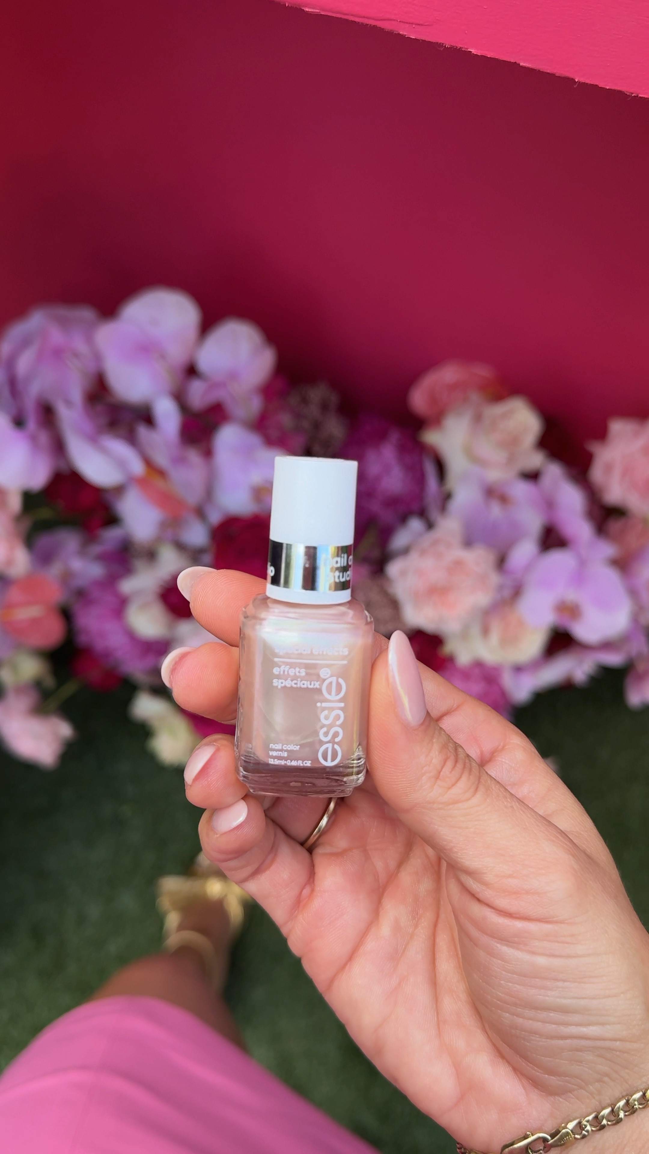 #essiepartner perfect stocking stuffers and perfect gifts for HER! (Mom. Sister, friend and even teachers!) Nail art studio classic colors and chrome colors. Available at ULTA!!

#LTKWatchNow #LTKSeasonal #LTKHoliday