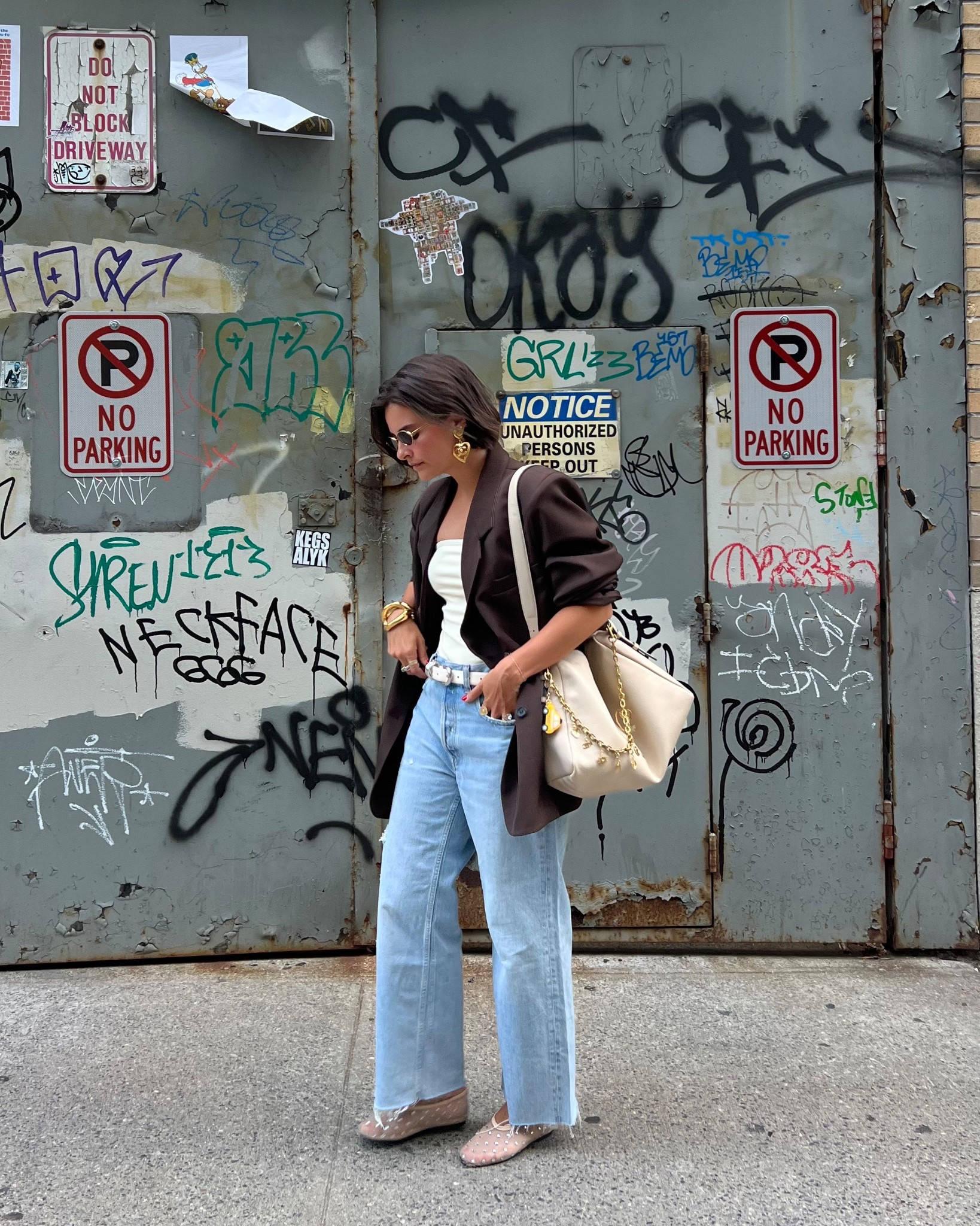 Madewell
Madewell jeans 
Low slung baggy
Petite style
Petite fashion 

#LTKxMadewell #LTKStyleTip #LTKPetite