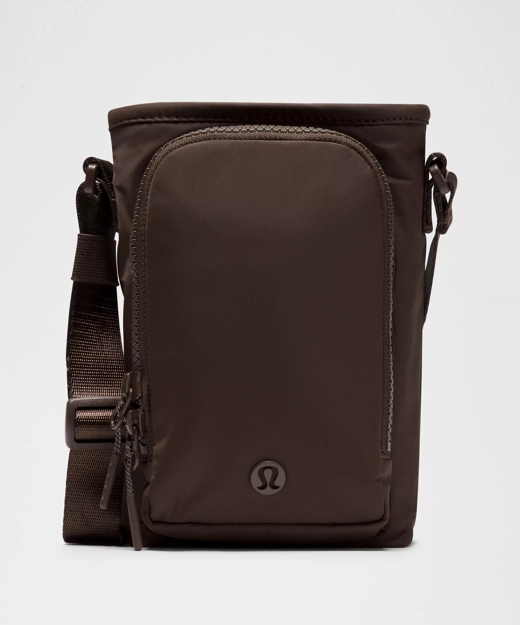 Water Bottle Crossbody with Front Pocket 2L | Lululemon (US)