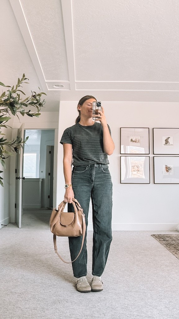 top: small, jeans: XS long

#LTKgrwm #LTKootd #LTKmomlife