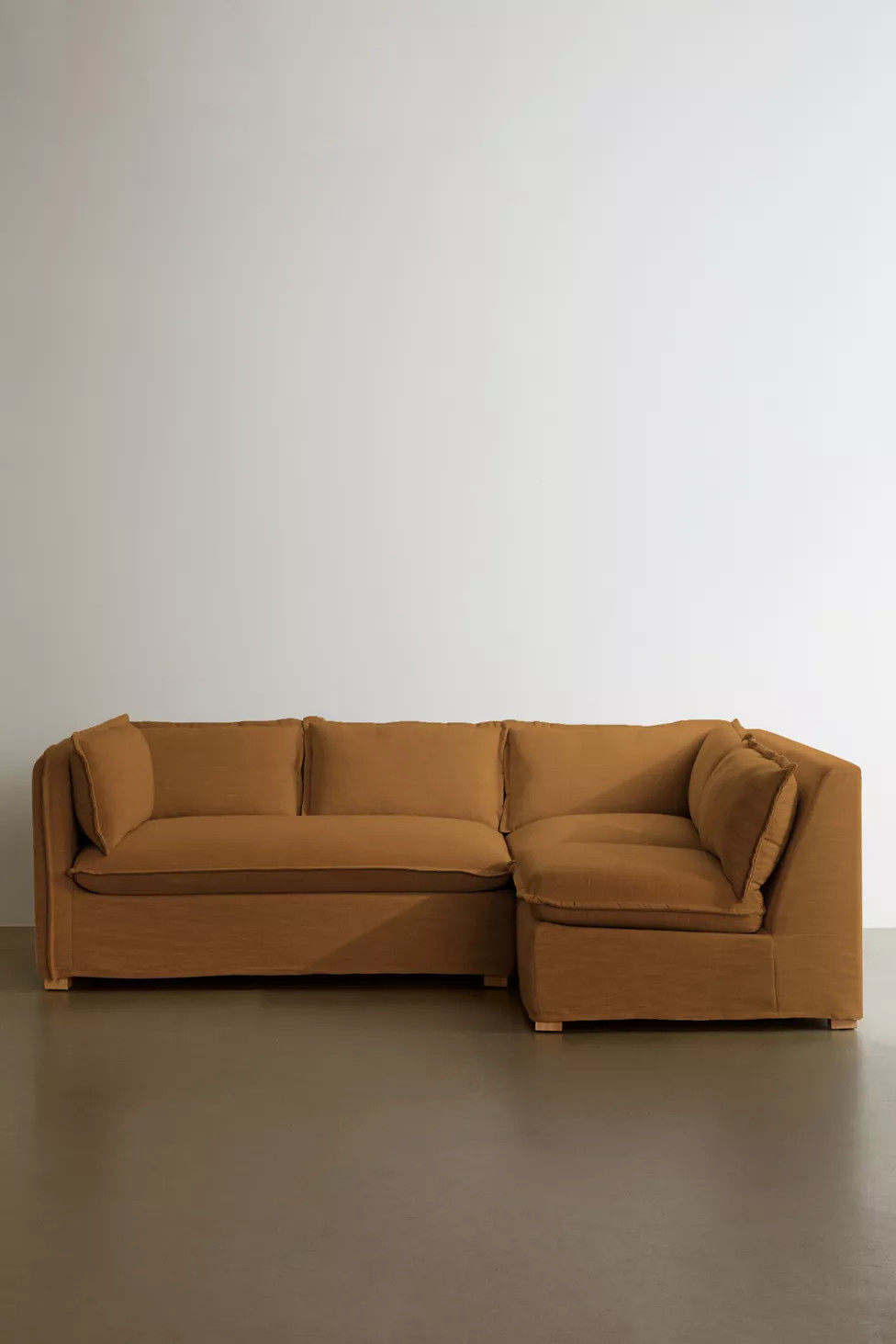 Maia Sectional Sofa | Urban Outfitters (US and RoW)