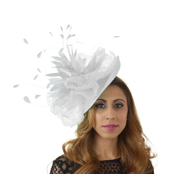 Kuribi White Fascinator Hat for Kentucky Derby,Melbourne Cup, Ascot (other colors) | Etsy (US)