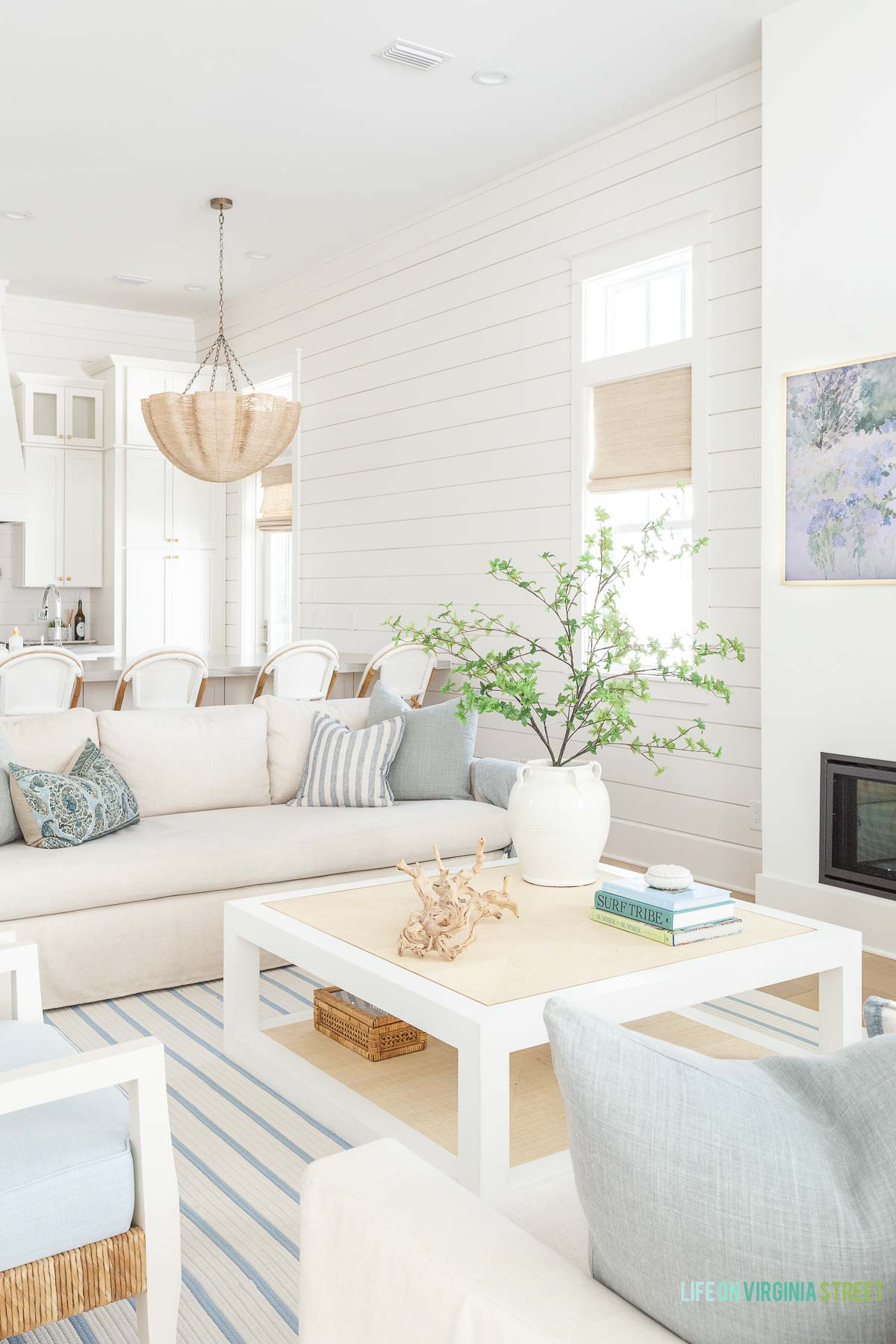 Modern spring iving room decor 

 #LTKSeasonal #LTKHome