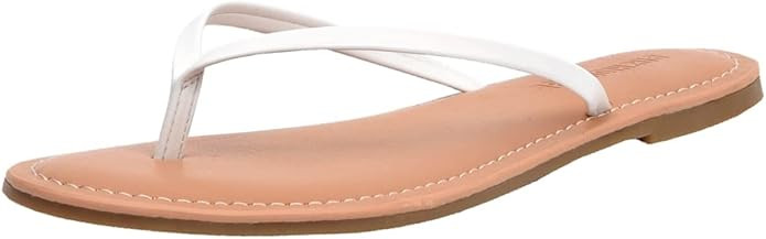 CUSHIONAIRE Women's Cora Flat Flip Flop Sandal with +Comfort | Amazon (US)