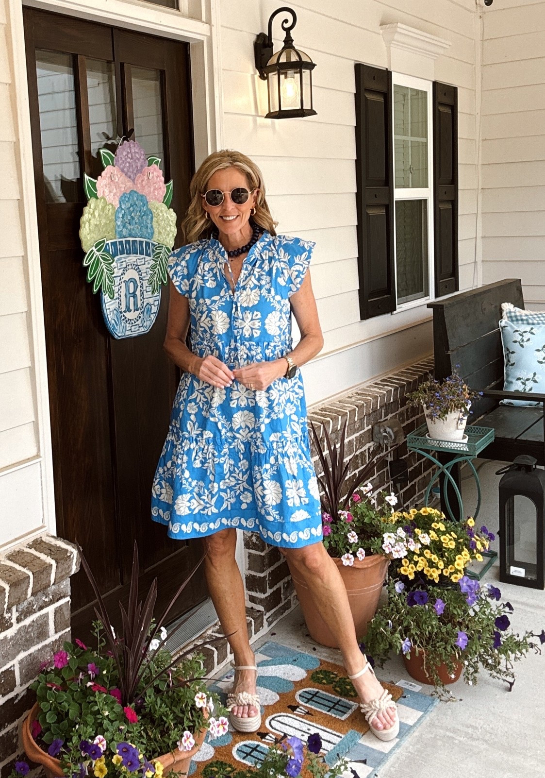 The perfect sunny day plans! This sweet 100% cotton dress offers a relaxed fit in a classic a line silhouette. Only $23 and comes in five color options.