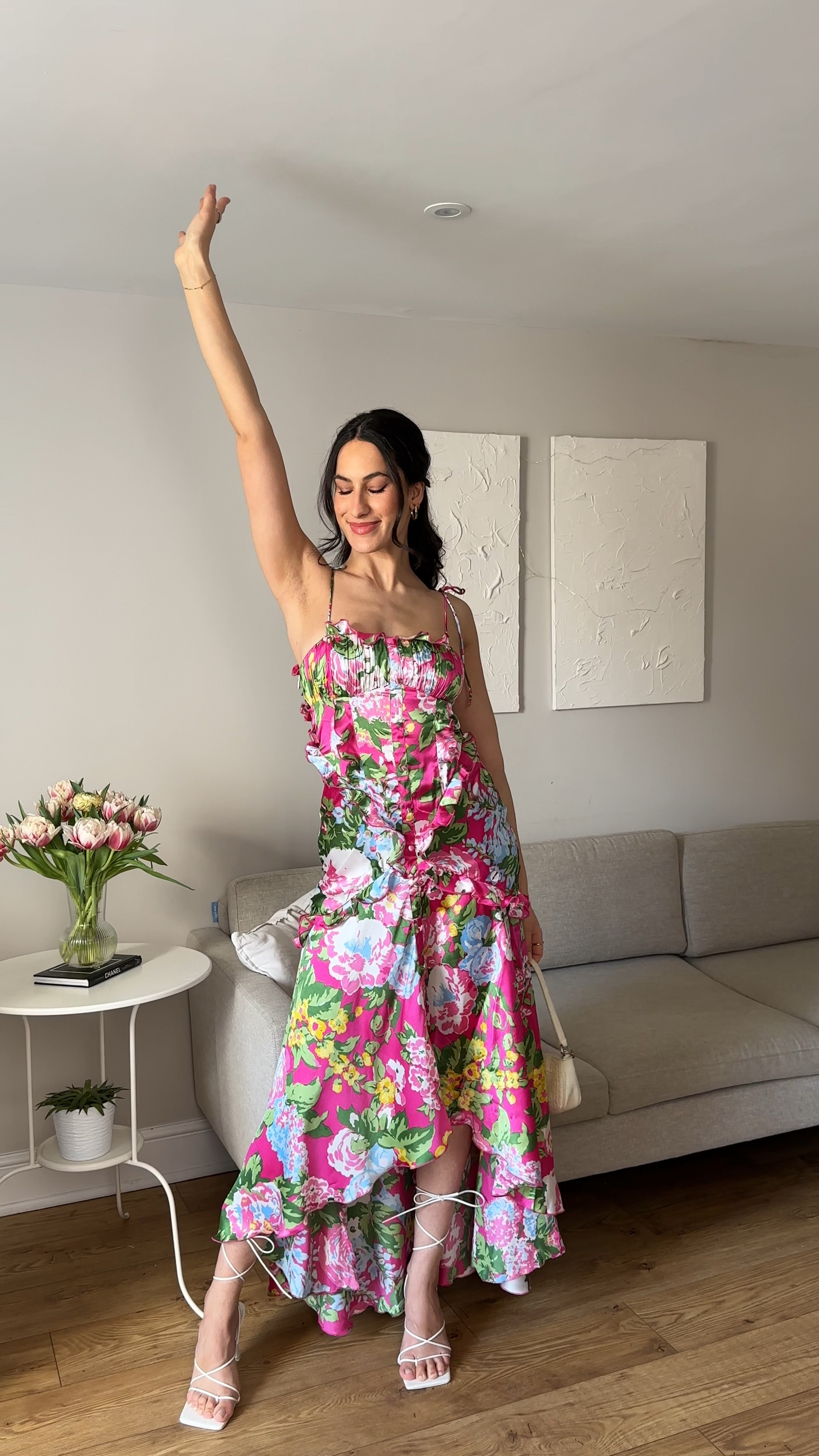 The most stunning spring/ summer wedding guest dress you ever did see 🥹🫶🏼🌺

#LTKSeasonal #LTKwedding #LTKunder100