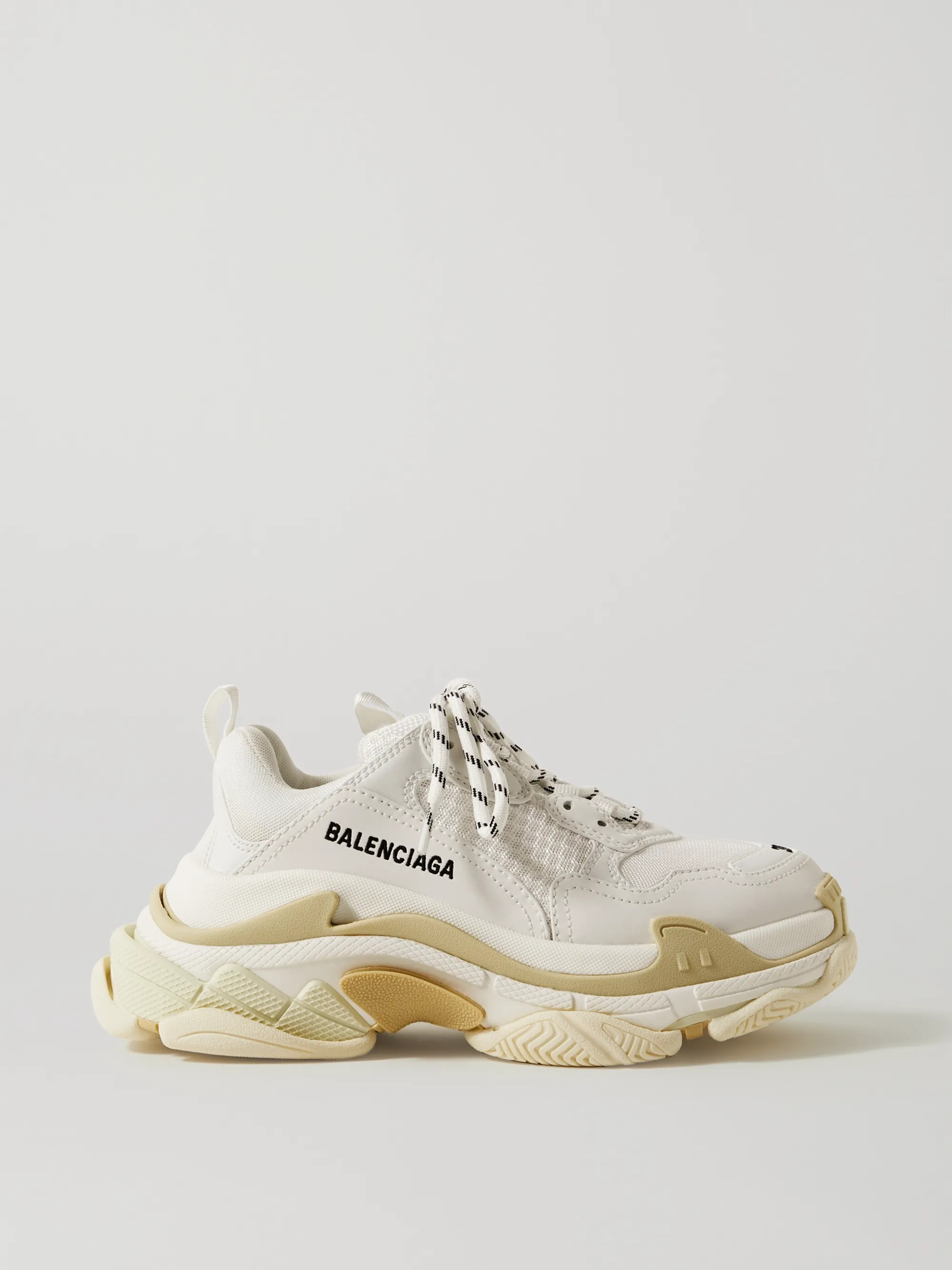Weiß Triple S Sneakers aus Leder, Nubukleder und Mesh mit Logostickerei | Balenciaga | NET-A-POR... | NET-A-PORTER (UK & EU)