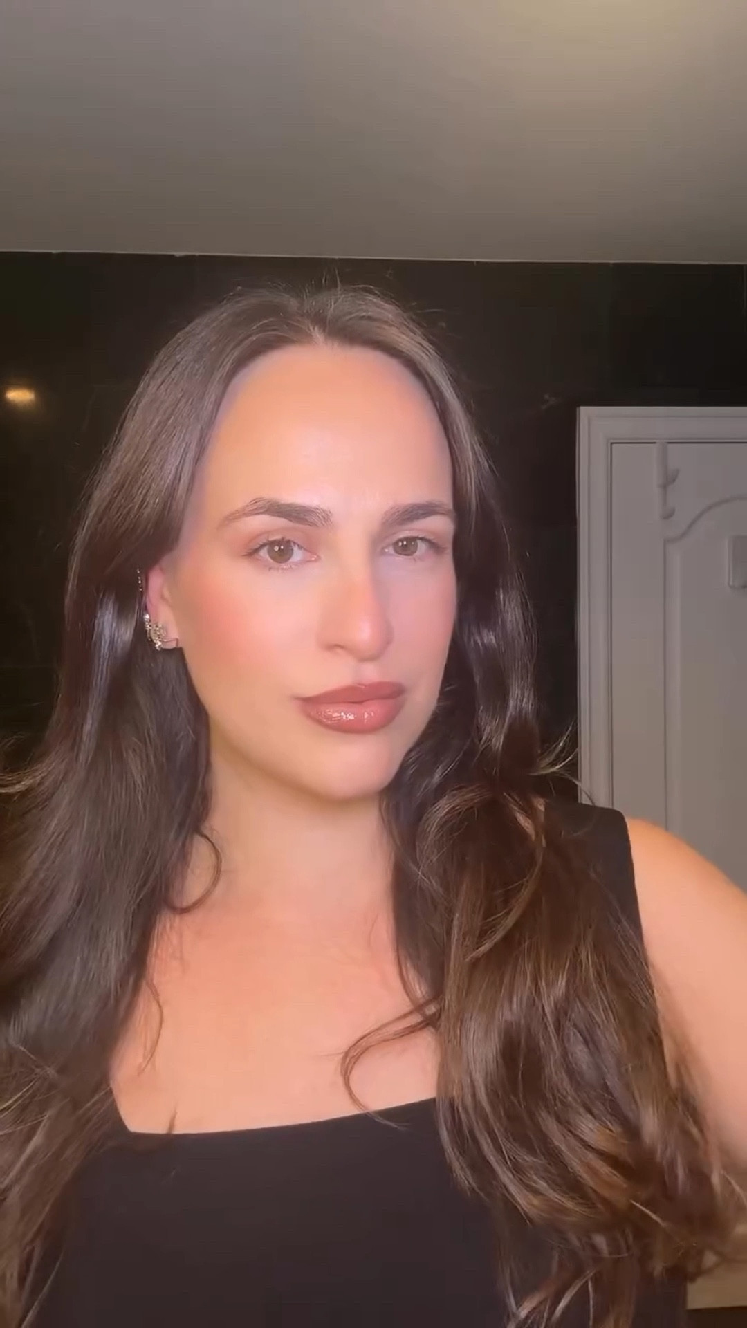 Happy new year 🥂
@armanibeauty skin tint / @milkmakeup skin tint / @kosas eye color corrector / @kosas concealer / @rarebeauty liquid contour / @rhode blush / @kosas blush / @lorealparis mascara/ @armanibeauty eye tint eyeshadow / @urbandecaycosmetics eyeshadow / @kosas & @charlottetilburyskincare lip liner / @gisou lip gloss 

Linked on my ShopMy/LTK 🫶🏻

#LTKBeauty #LTKHoliday #LTKgrwm