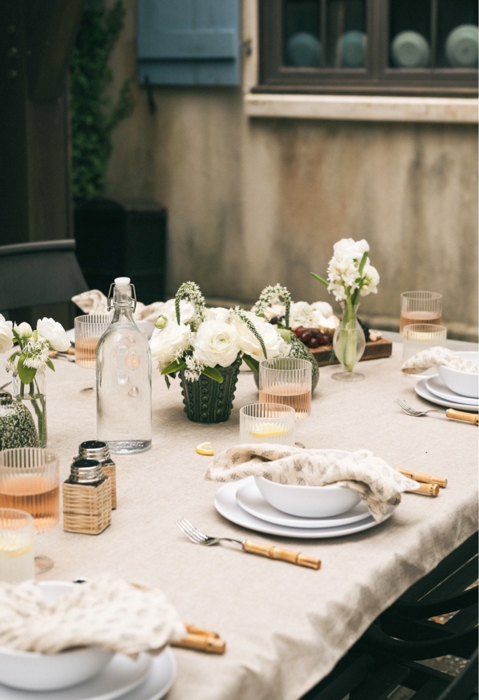 Beautiful tablescape inspo for your next celebration 

#entertaining


#LTKSeasonal #LTKhome