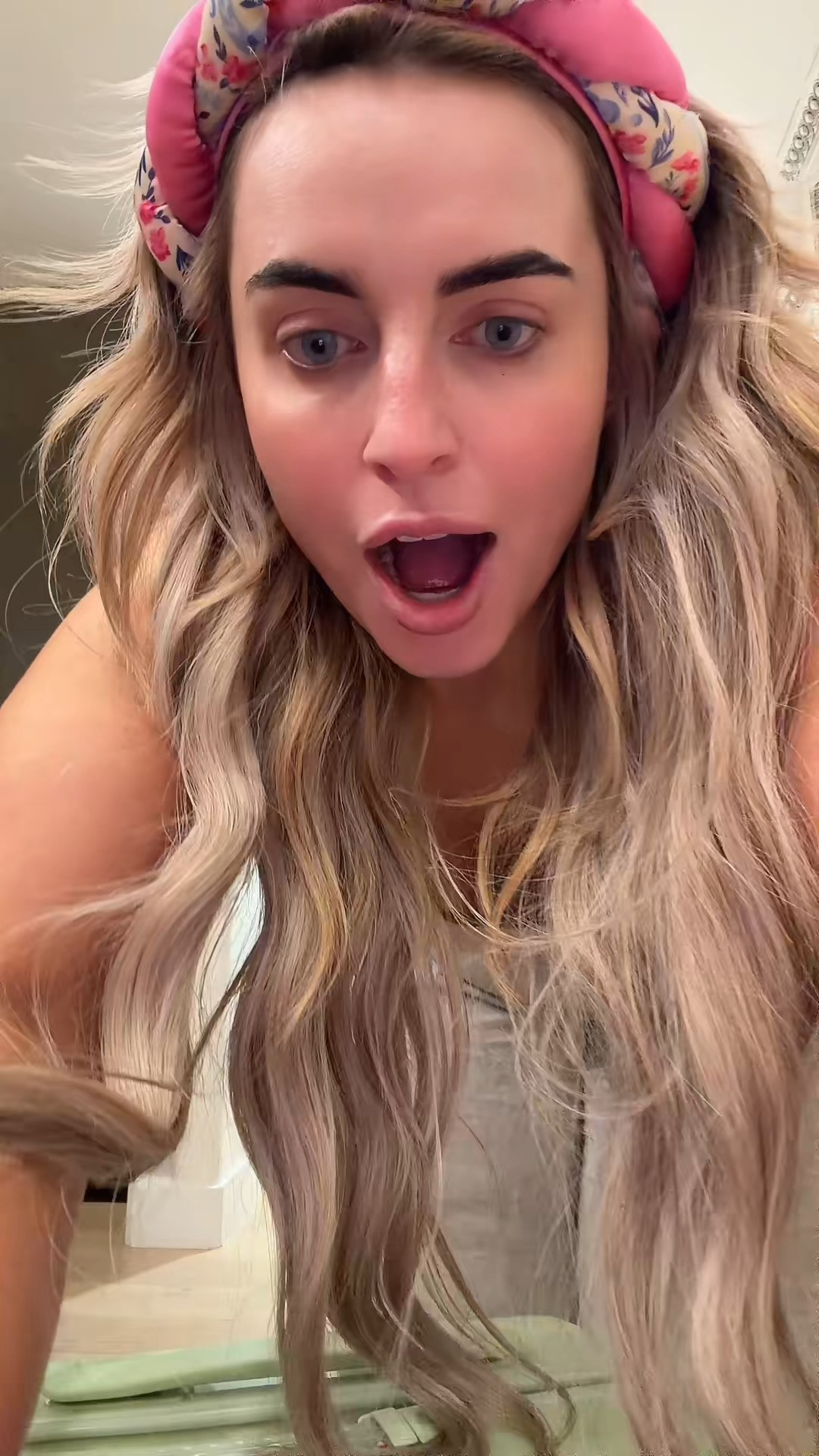 Guys I shit you not I got so many compliments at the airport with this 😂 

 #LTKFestival #LTKvlog #LTKTravel