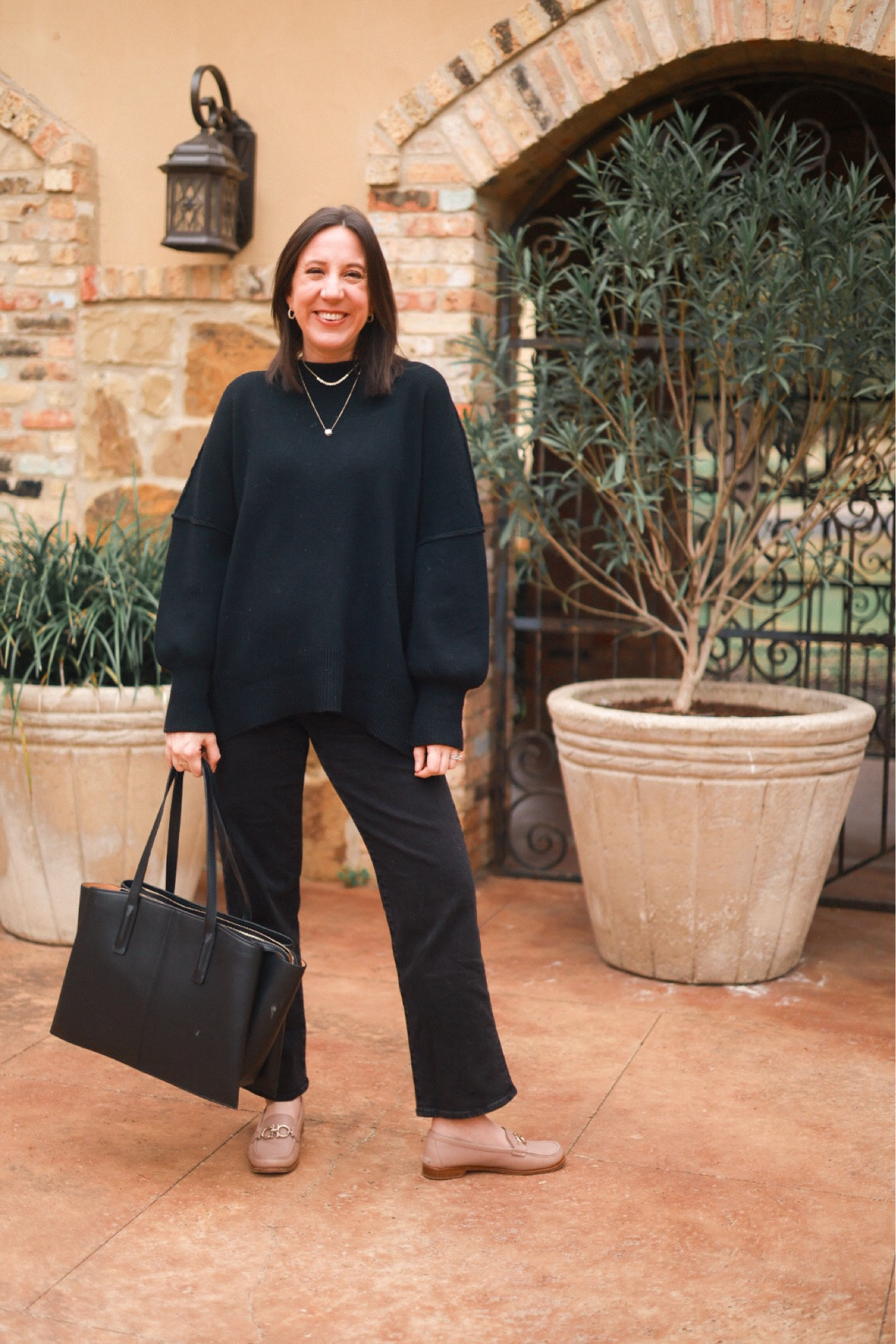 Capsule wardrobe work outfit, bump friendly 

#LTKbump #LTKworkwear