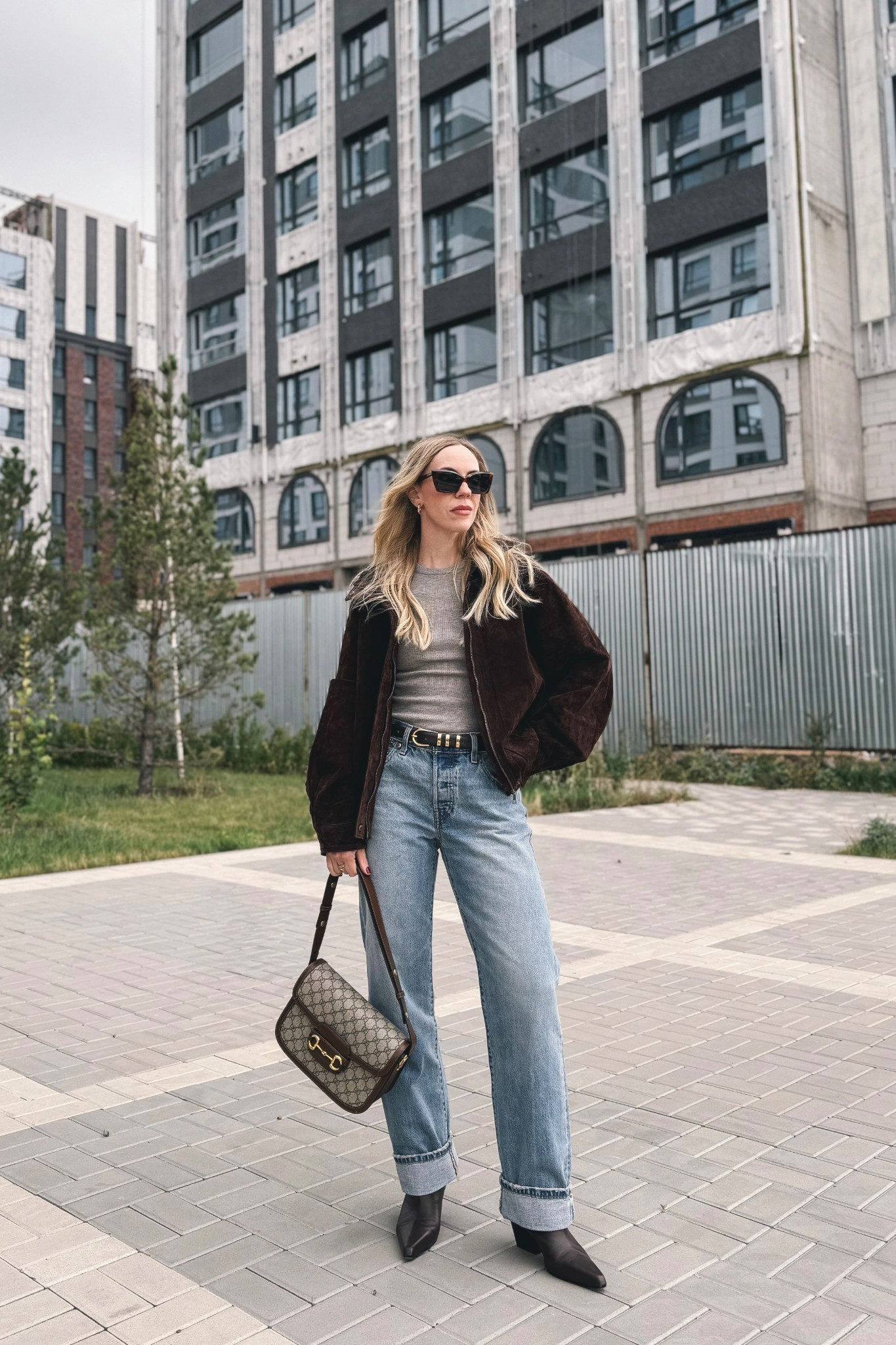Spring outfit, @Zara chocolate brown suede bomber jacket, @Levi's baggy 90’s jeans, Gucci bag

#LTKspring #LTKspringtrends #LTKOver40