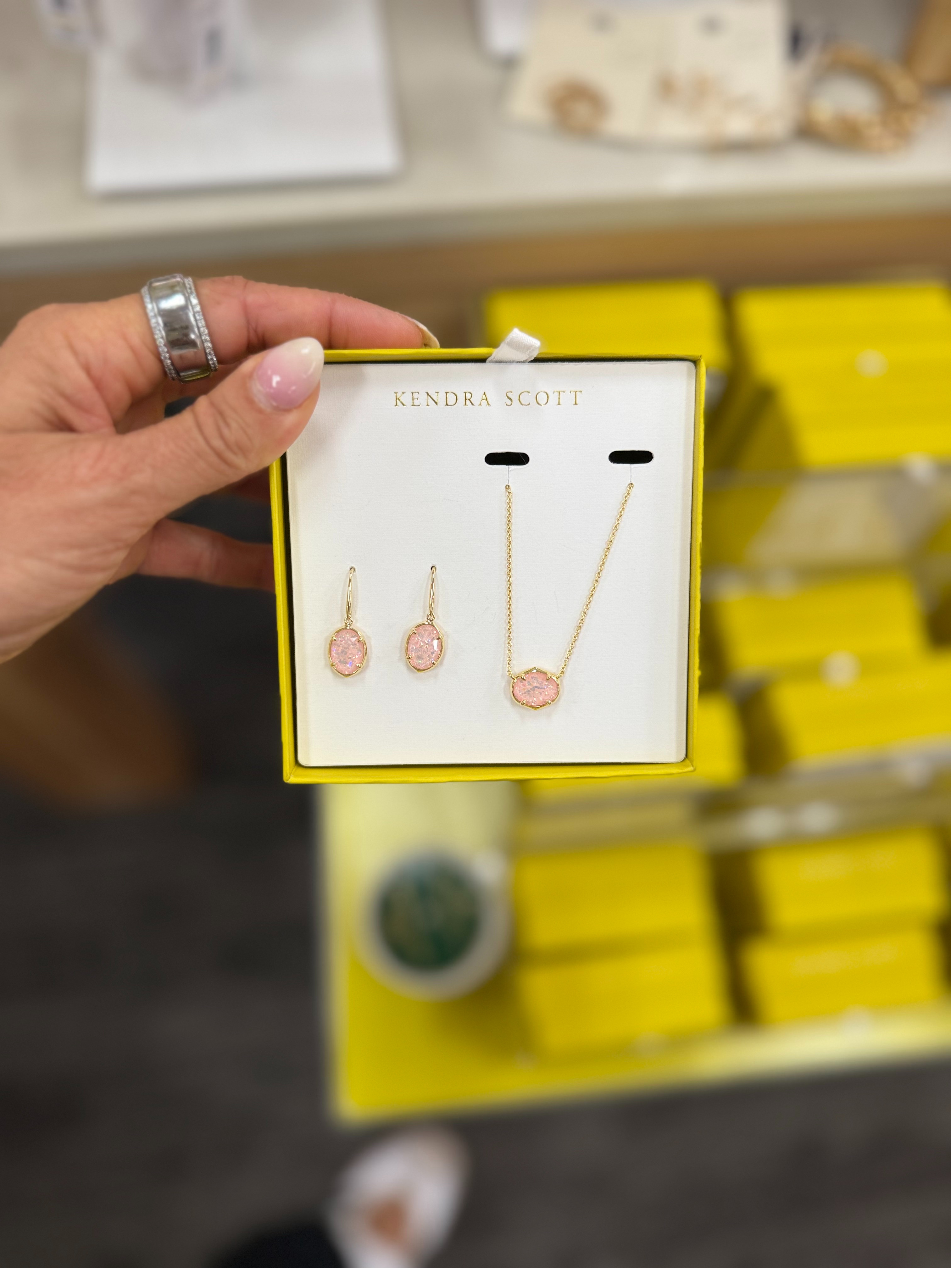 Kendra Scott set now at Target 

 