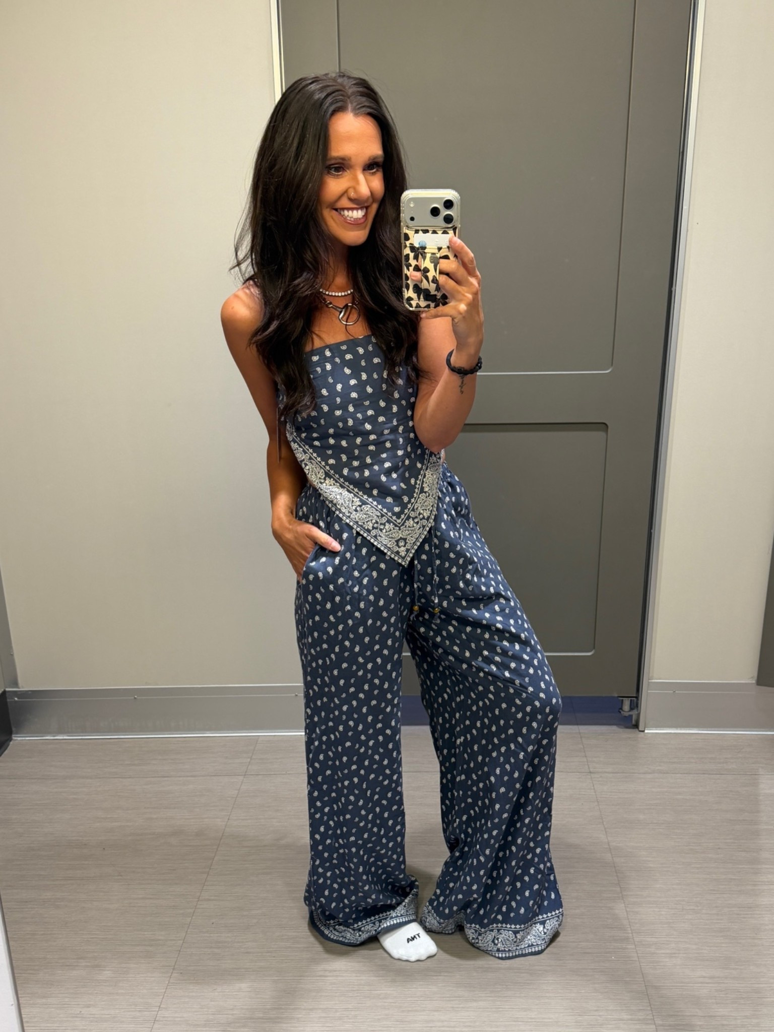 This @Target set is so cute yet perfectly effortless! Wearing an xs in the top and small in the bottoms but could definitely size down in the bottoms