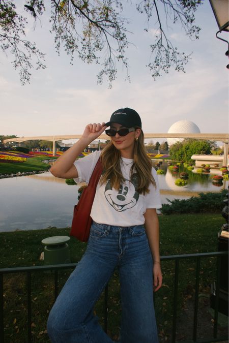 Disney world outfit inspo