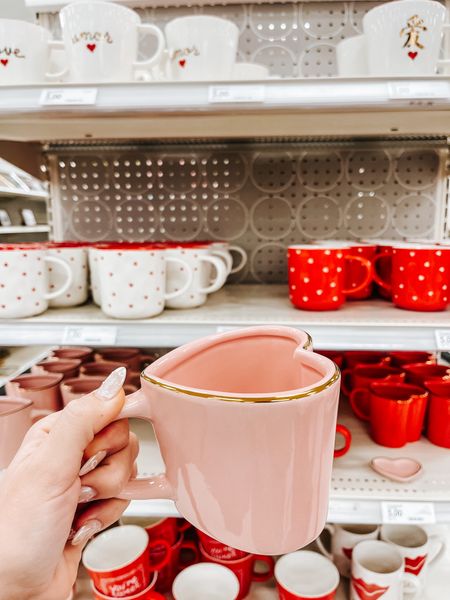 loving all the Valentine’s Day coffee mugs at target right now 

#LTKSeasonal