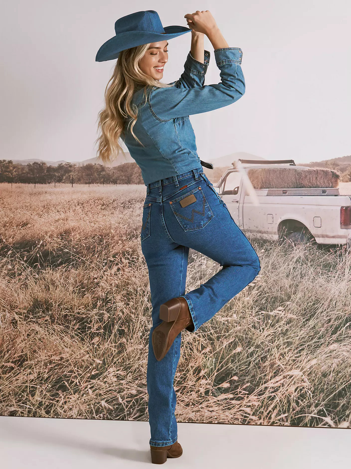 Women's Denim Pocket Cowboy Hat | Wrangler