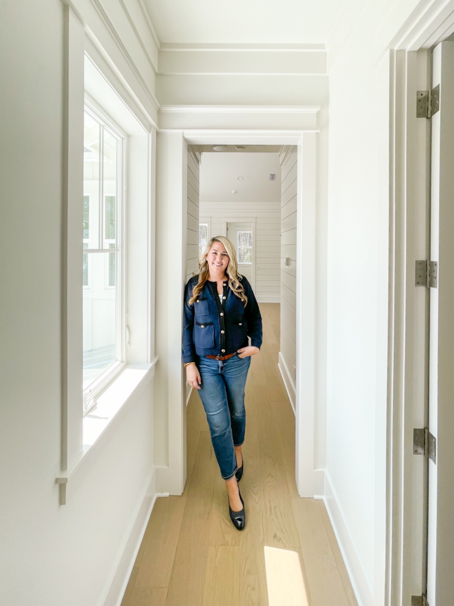 Not ready for fall, but if it means we’re finally moved into our new house and I can finally wear this sweater, I AM HERE FOR IT! 🍂 #walmartpartner So in love with the lady sweater trend this fall, and this $28 @walmartfashion sweater is the perfect way to try the trend! Sizes are running low but it’s also now available in a light blue/peri version that’s so pretty too! I also found the cutest memory foam cap-toe quilted ballet flats and loved them so much I bought them in black and navy! And these straight jeans have been my go-to for over a year now. They all fit true to size (with a slightly looser fit on the sweater and jeans). 
.
#walmartfashion #ltkunder50 #ltkunder100 #ltkseasonal #ltkstyletip #ltkbacktoschool #ltksalealert #ltkhome #ltkmidsize #ltkcurves #ltkshoecrush #ltkfind #ltkover40 #ltkworkwear office clothes, teacher clothes, work outfit ideas

#LTKover40 #LTKSeasonal #LTKunder50