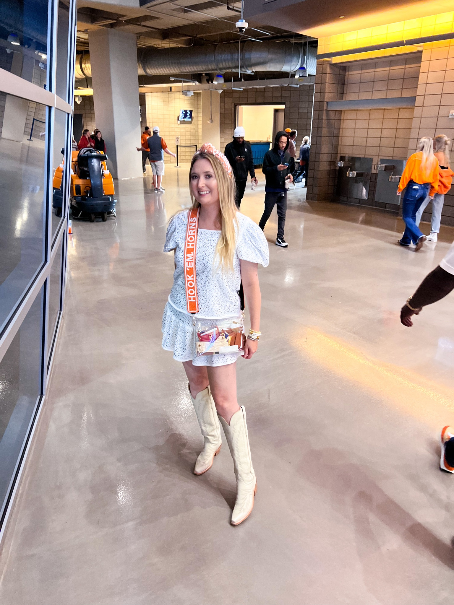 50% off!! Discount added on cart

Queen of sparkles sale. University of Texas game day.. New year sale. After Christmas sale. Gameday sale. 

#LTKsalealert #LTKparties #LTKU