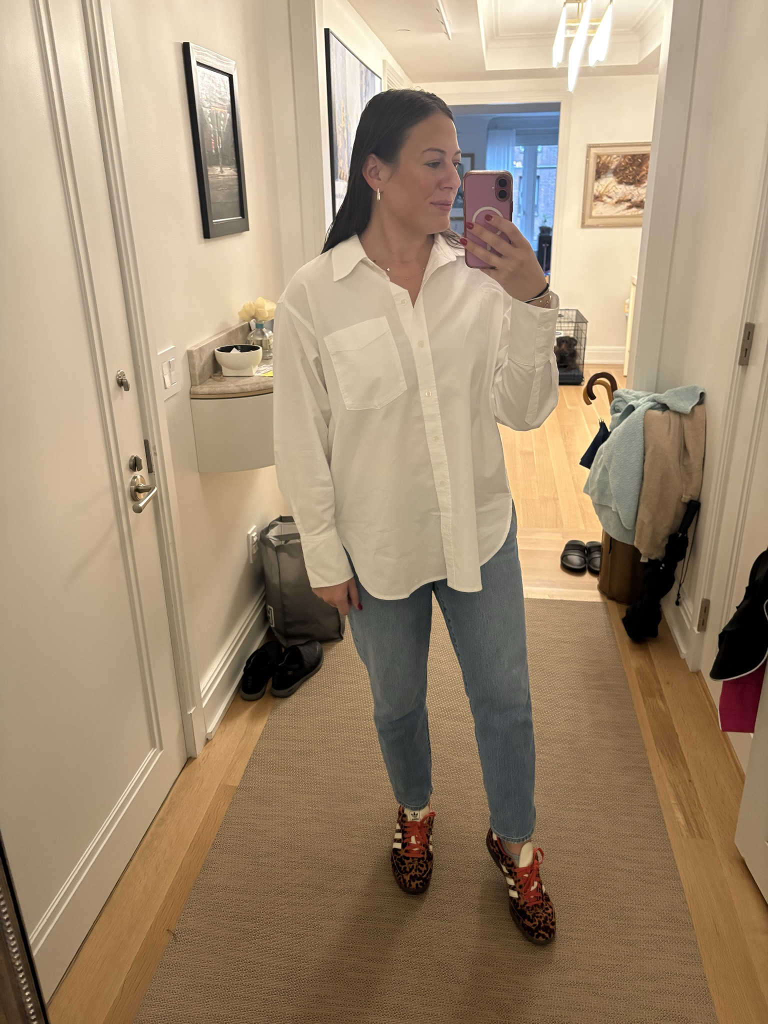 The oversized button down is so versatile. Perfect office fit for today! 

Amazon fashion / old navy / oversized / denim / sambas / adidas / cheetah print 

#LTKSaleAlert #LTKFindsUnder50 #LTKFindsUnder100