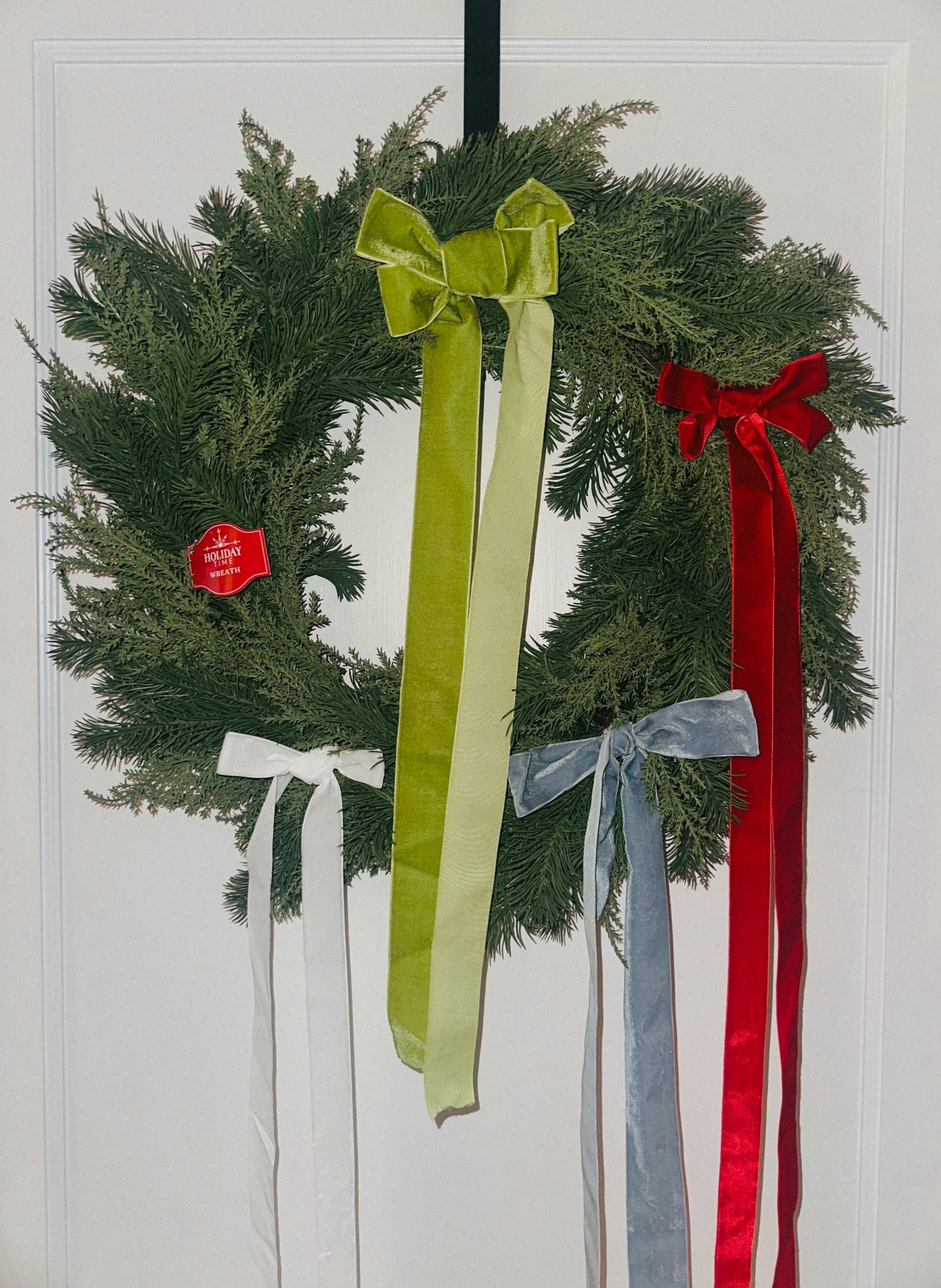 sharing the cutest bow wreath for Christmas from Walmart!!! ✨🎁

#LTKHome #LTKHoliday #LTKSeasonal