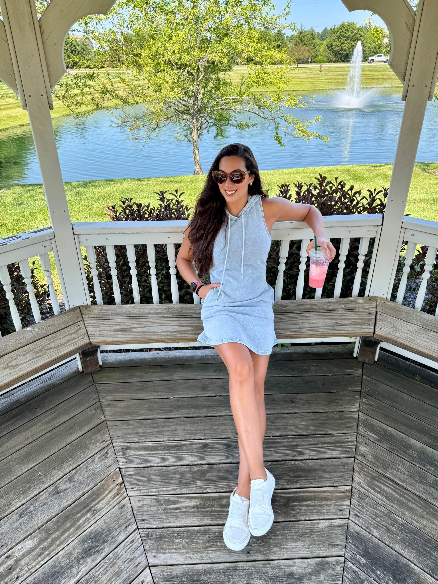 Can we just take a minute for this dress from Flag and Anthem 

Don’t forget to use my code FA_JOSIE20 at checkout to save 



#LTKOver40 #LTKFindsUnder100