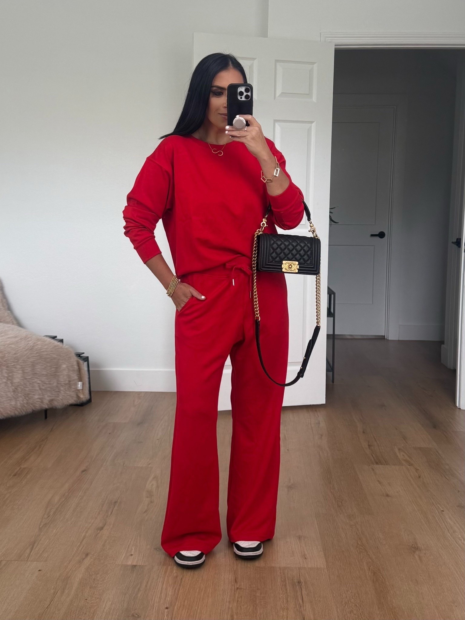 Amazon 2 piece set that feels like Spanx wearing size medium 