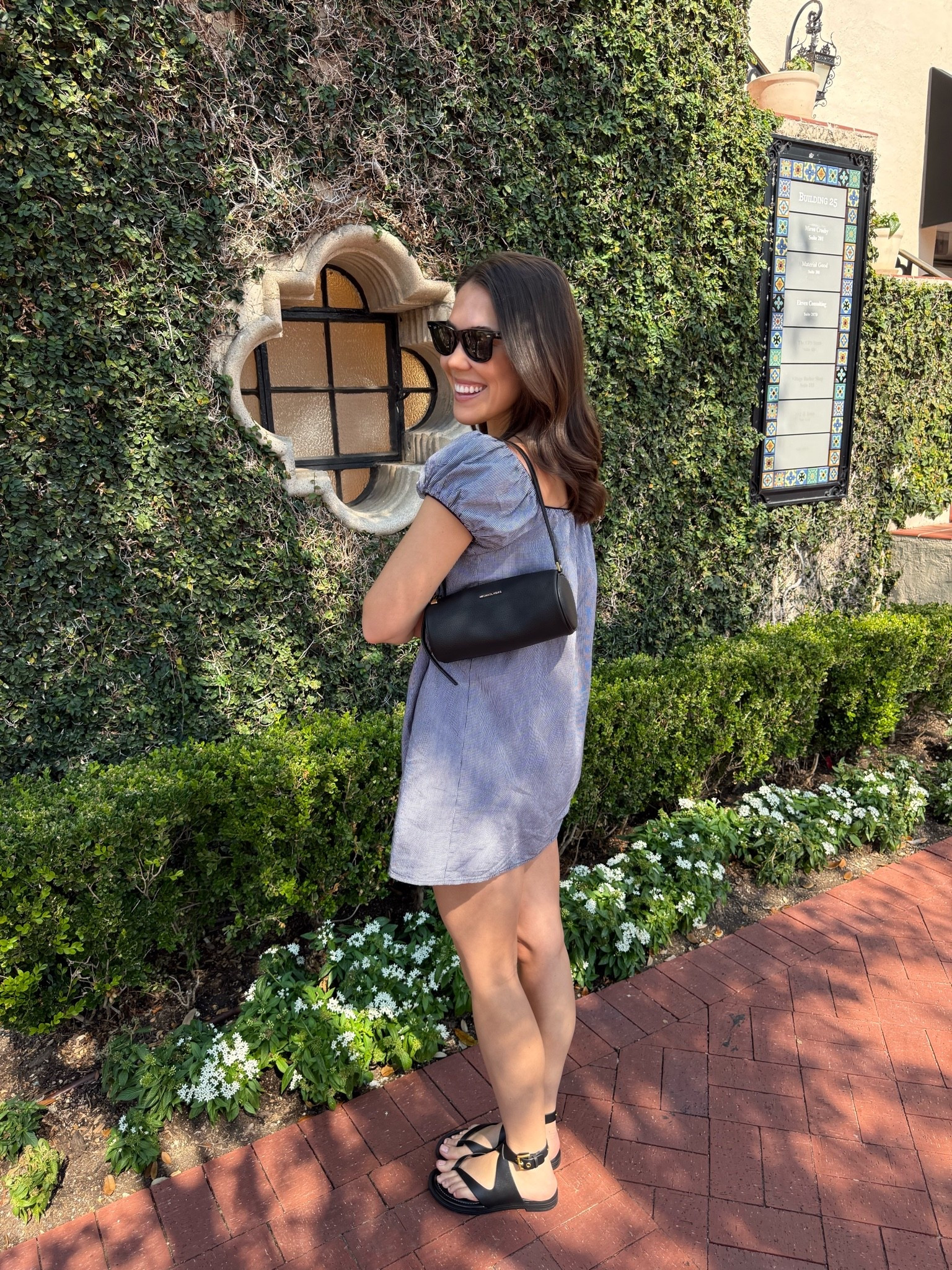 The Izzy Small Pebbled Leather Pochette from @Michael Kors US is the perfect everyday bag! Linking it and my other MK favorites below! #mkpartner #michaelkors @shop.ltk #liketkit

#LTKSeasonal #LTKdayinmylife #LTKSaleAlert