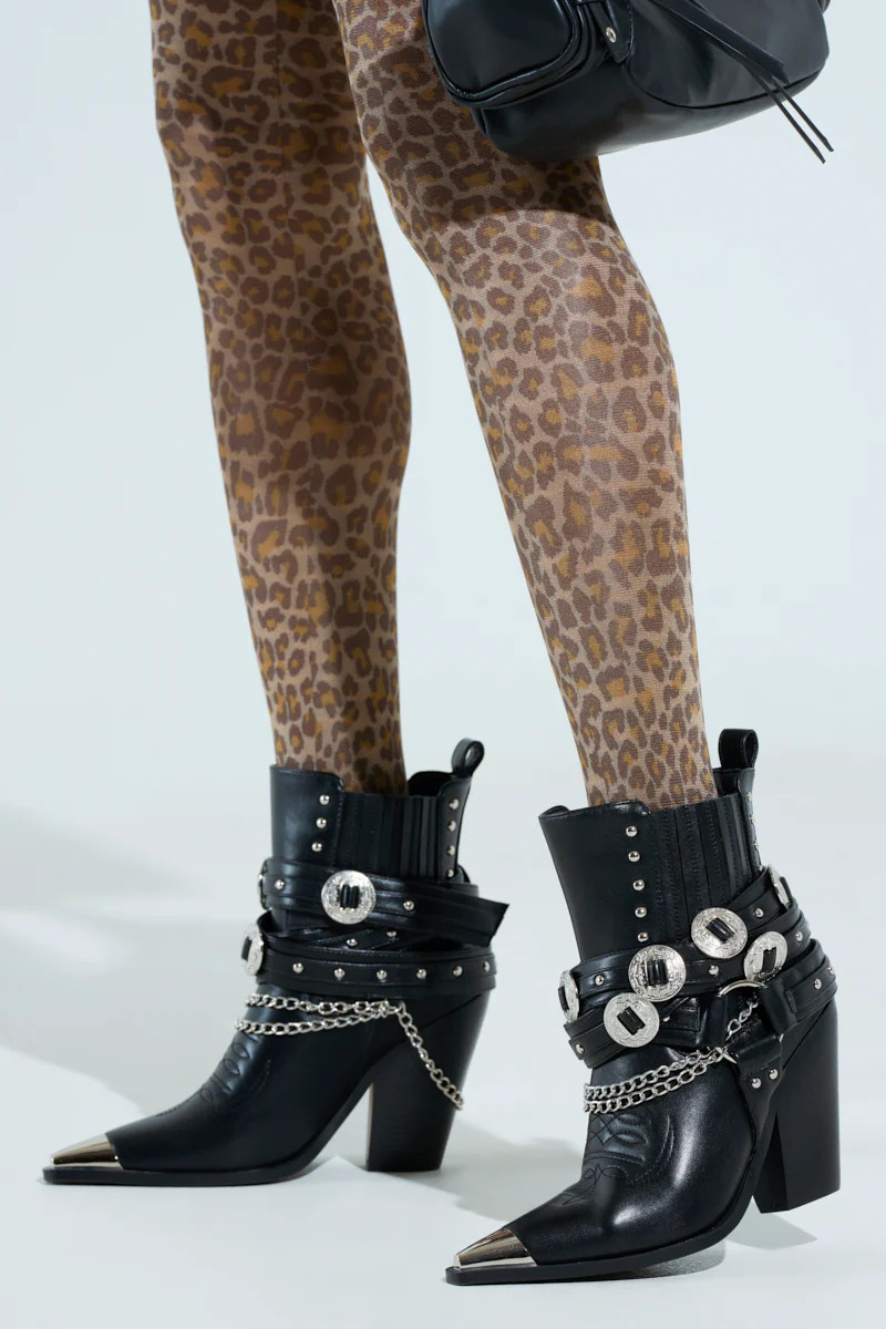 AZALEA WANG RIGGINS BLACK SILVER HARDWARE EMBELLISHED WESTERN BOOTIE | AKIRA