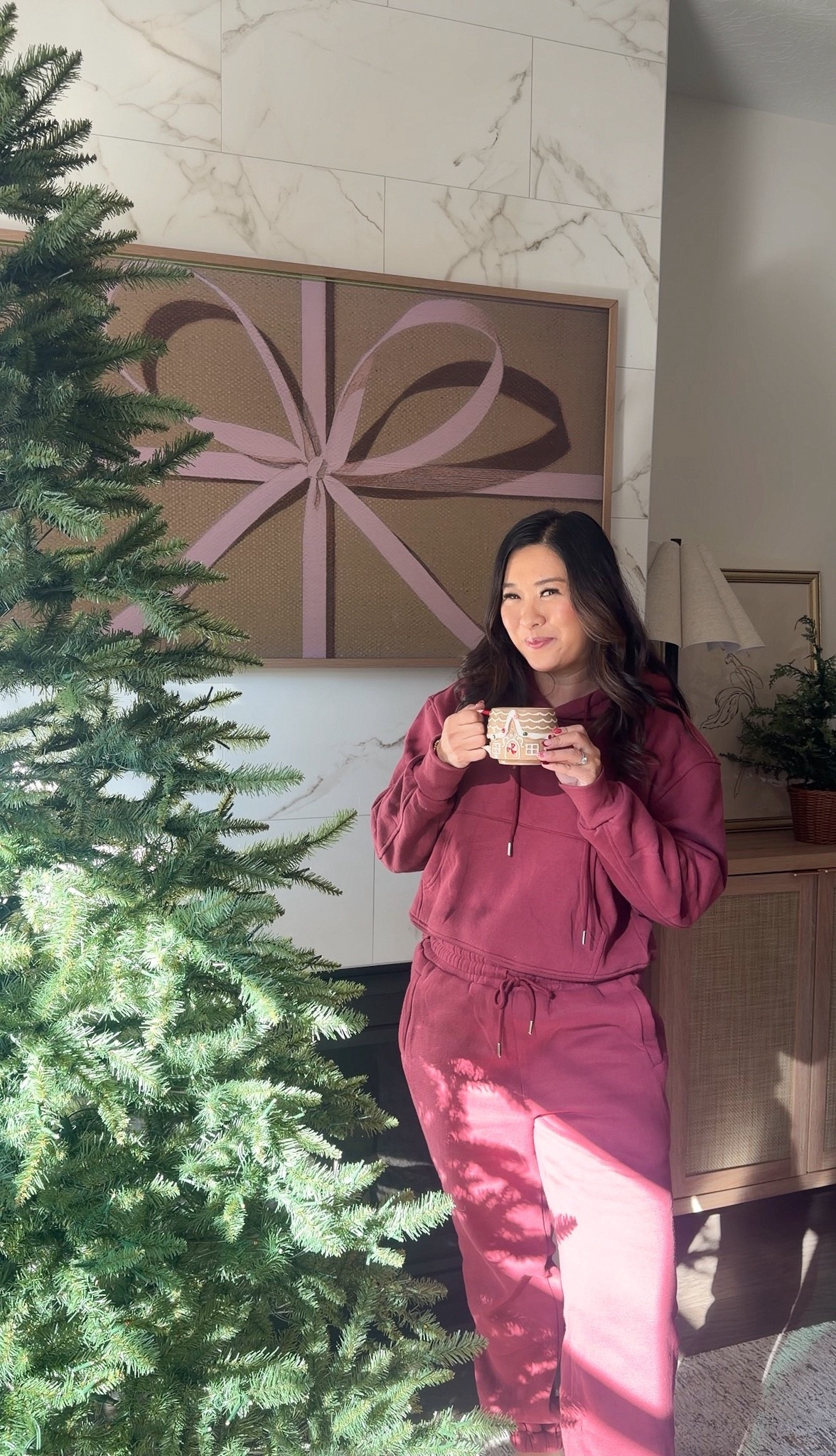 Amazon Fleece Sweat Set: Medium

Walmart Holiday Mug Set // Frame TV // Christmas Tree

#LTKHoliday #LTKGiftGuide