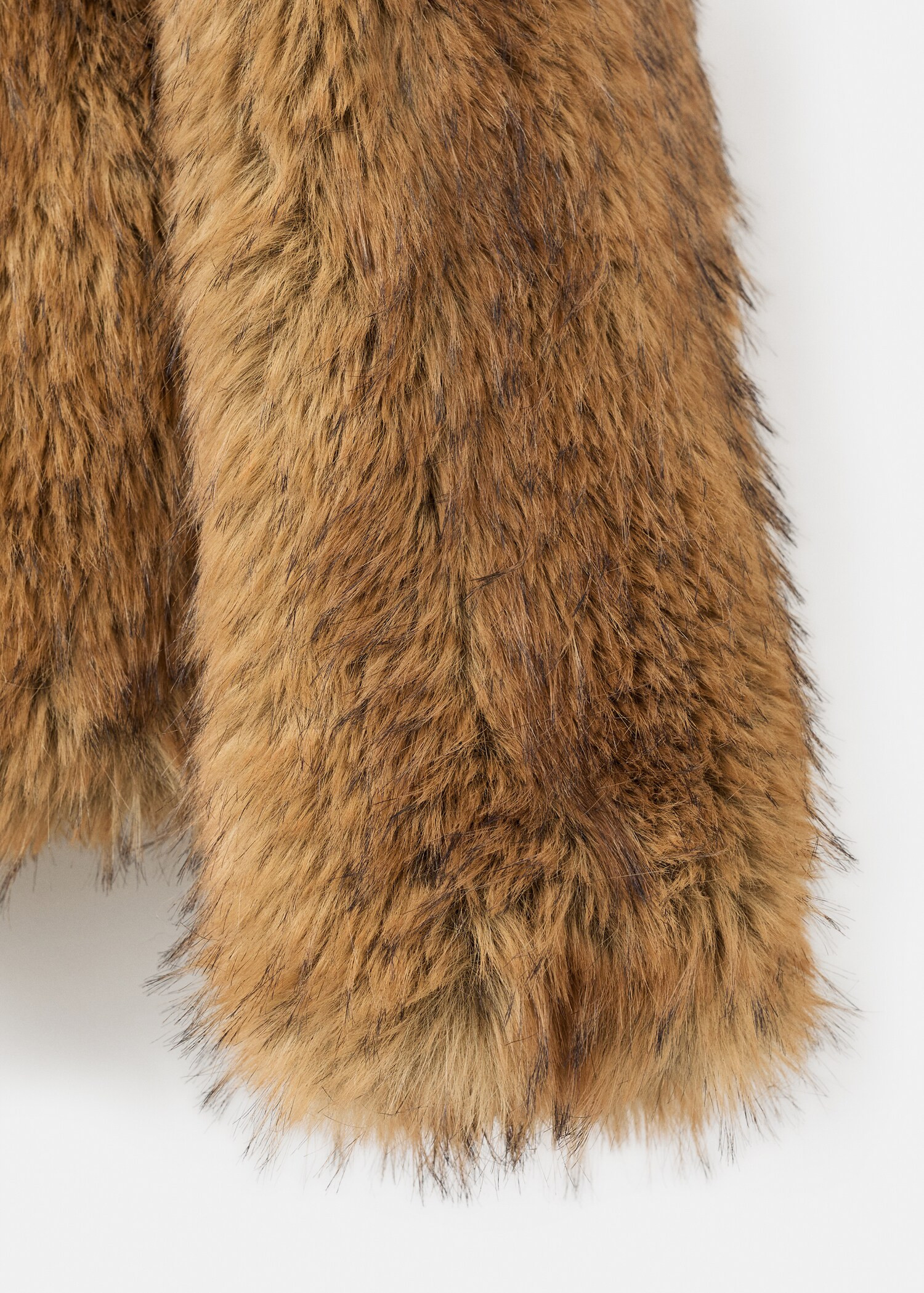 Faux-fur jacket with lapels | MANGO (UK)