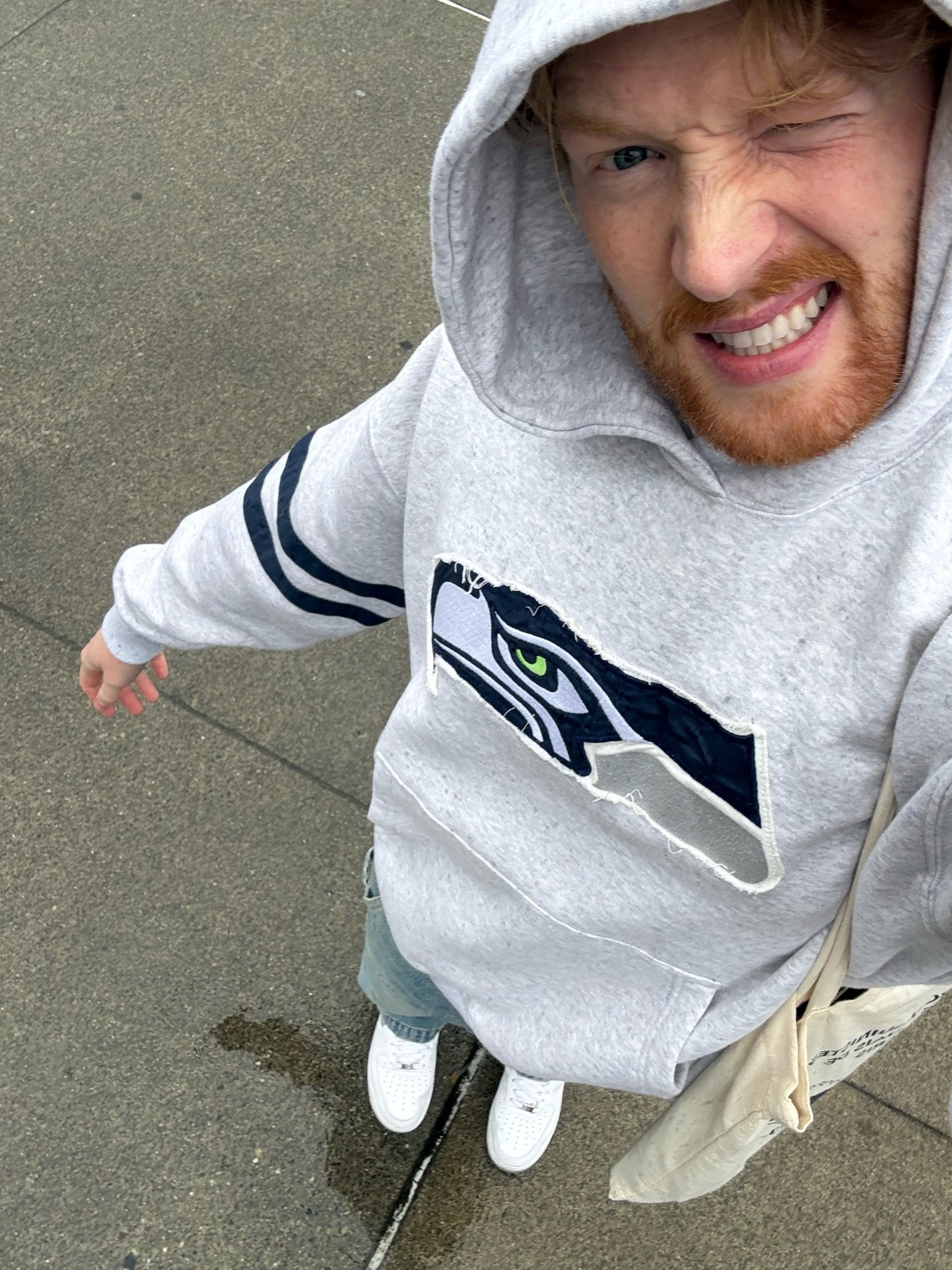Seahawks season in full swing with @abercrombie

#LTKgrwm #LTKootd #LTKMens