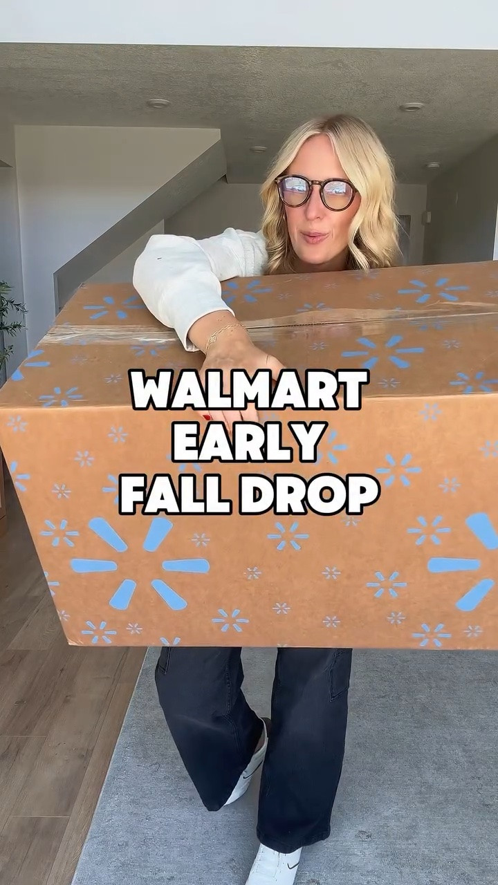 😍Walmart has quietly started dropping some of the cutest early fall finds, and this might be one of my favorite collections yet. From buttery-soft fleece-lined separates starting around $10, to everyday denim, easy tees, layering basics, and versatile dresses, there are so many affordable pieces to mix and match.

The best part? You can start building your fall wardrobe now without spending a fortune.

#walmartfashion #walmartfinds #fallfashion #earlyfallstyle #affordablefashion momstyle budgetfashion fallwardrobe everydaystyle frugalretailtherapy

#LTKdayinmylife #LTKmomlife #LTKSaleAlert
