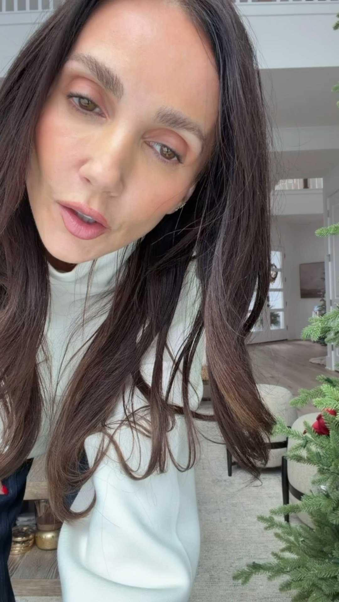 Elevated high waisted jeans, wide leg jeans, going out outfit, annabrstylee

#LTKSeasonal #LTKOver40 #LTKootd