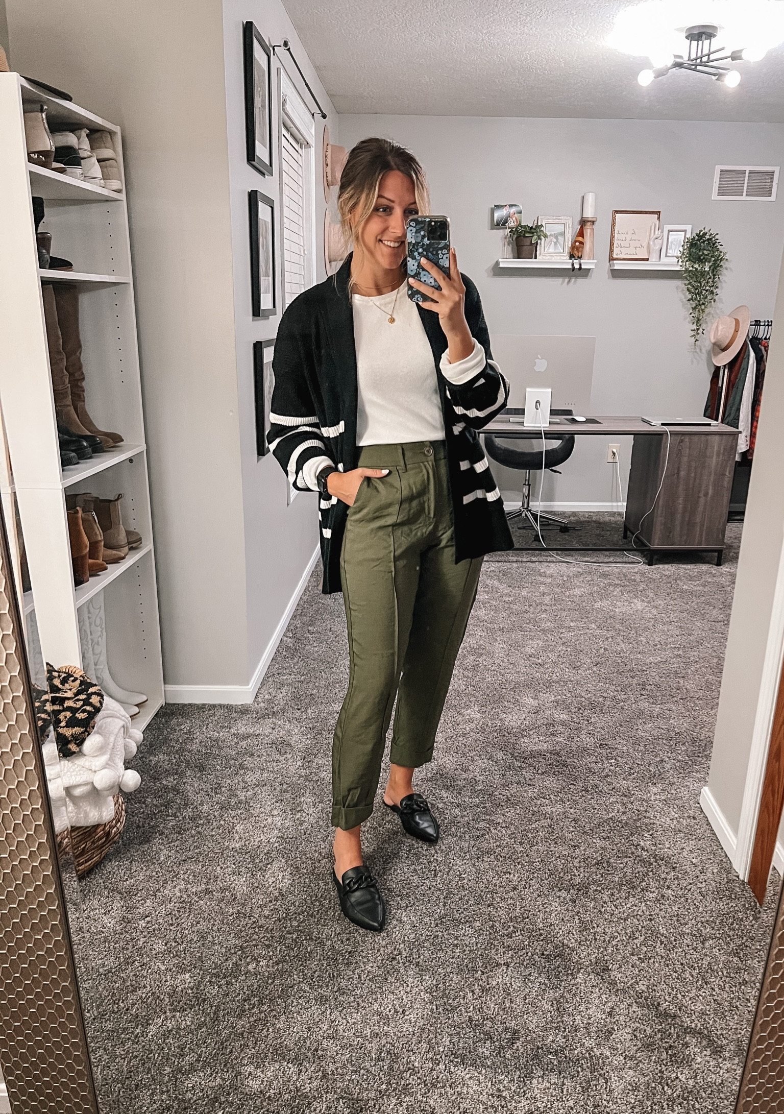 Casual work outfit from Target
Pants - TTS - size 8
White top - sized up to L for length 
Cardigan - runs big, in a M but could have done a S
Shoes - sized up .5 - wearing 8 


#LTKunder50 #LTKworkwear #LTKstyletip