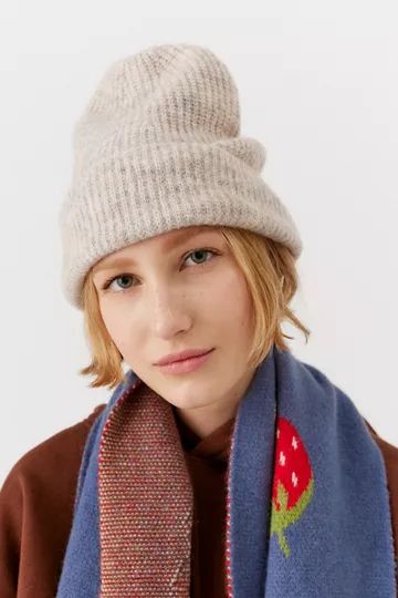 Toby Slouchy Beanie | Urban Outfitters (US and RoW)