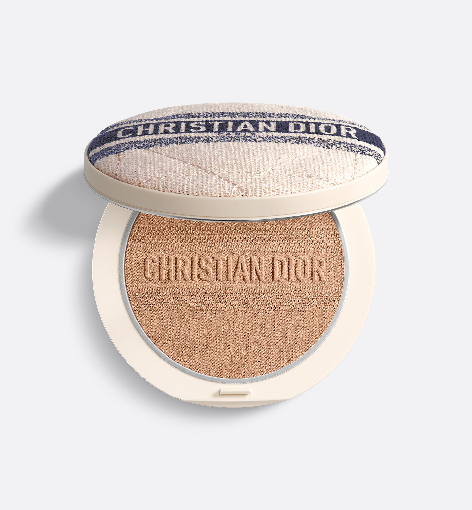 Limited-Edition Dior Forever Natural Bronze Bronzing Powder | Dior Beauty (US)