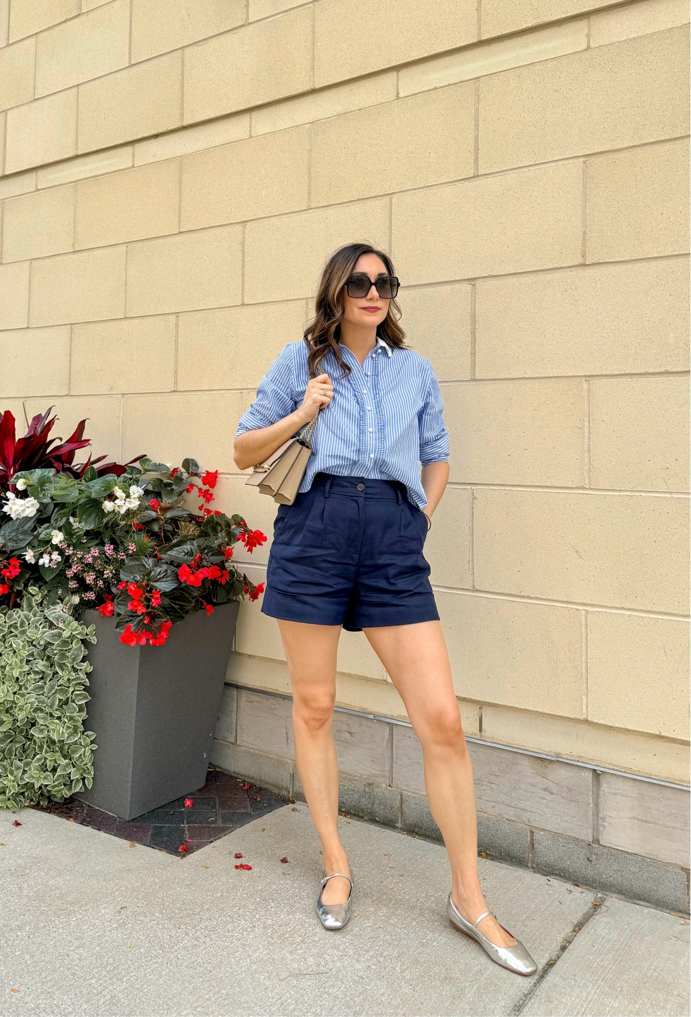 Casual ootd 💙

Striped button up with pearl buttons size 4, fits relaxed (extra 30% off)
Navy linen shorts size 4, fit slightly big but wouldn’t size down (only $20 originally $98)
Silver Mary Jane ballet flats size 7, TTS

Everyday outfit 
Casual outfit 
Transitional outfit 
Classic outfit 

#LTKSaleAlert #LTKShoeCrush #LTKStyleTip