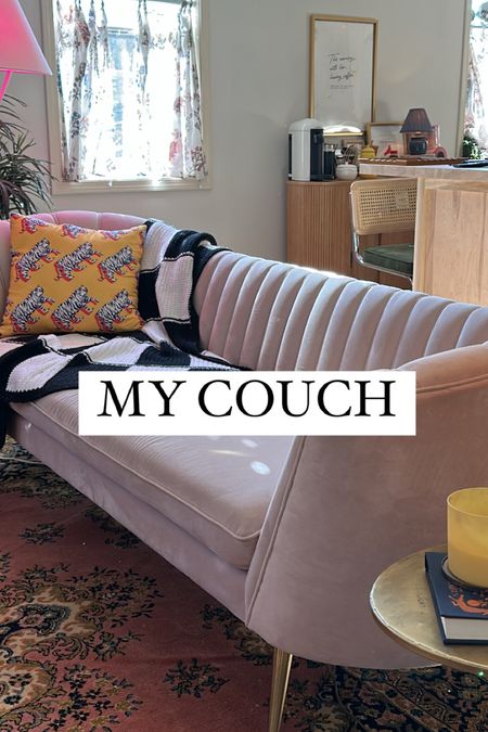 15/10 quality couch 
Modway tufted sofa Pink sold out (can’t find ANYWHERE 😢) 
