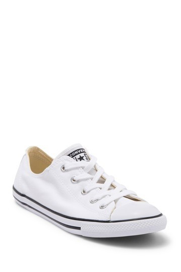 Chuck Taylor All Star Dainty Sneaker (Women) | Nordstrom Rack