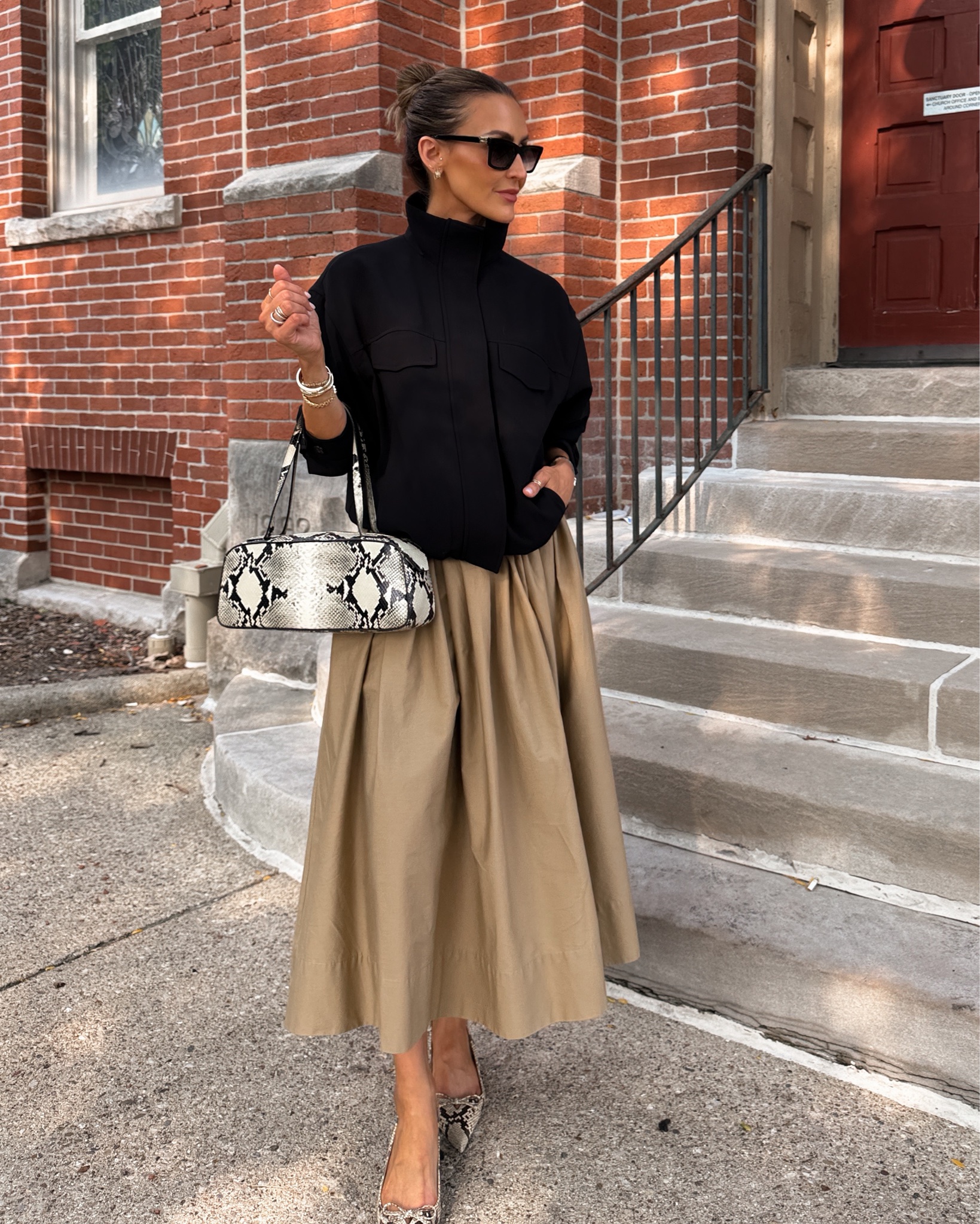Transitional Outfit: Life Group Gathering 🤎🖤

One of my favorite ways to transition khaki into fall: swap the summer whites + ivory for black or navy. It’s such a timeless color combination and an easy way to make the pieces you already own feel ready for a new season.

And this high-collar jacket?! I’m obsessed. So much so that I have it in ivory too. 🫣 

Size xs on dress and jacket

#LTKgrwm #LTKootd #LTKOver40