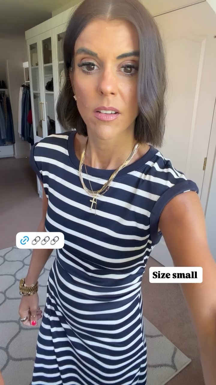 Size small

#LTKdayinmylife #LTKgrwm #LTKmomlife