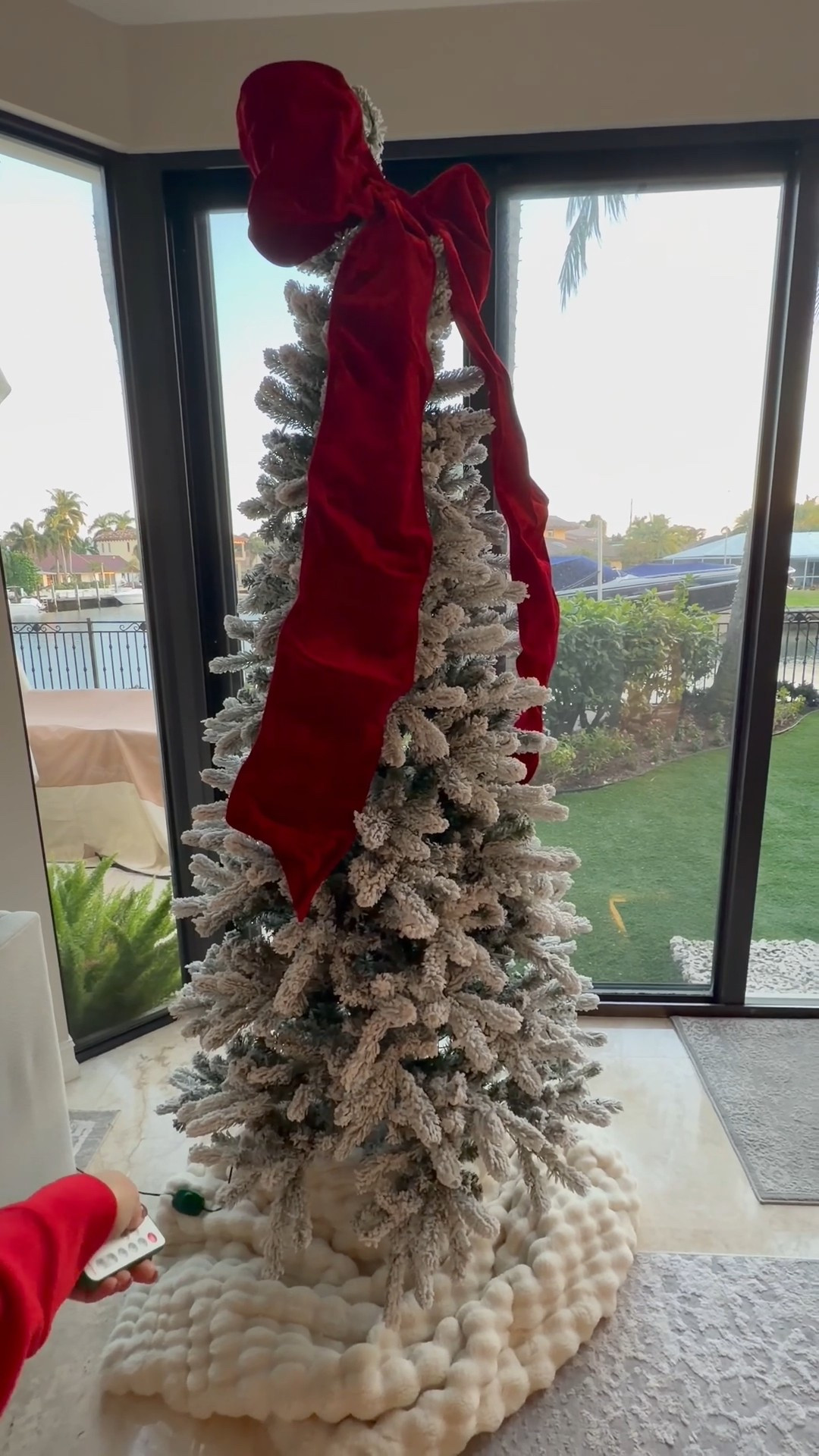 Slim flock 8ft tree lite on sale!!! 

#LTKHome #LTKSaleAlert #LTKHoliday