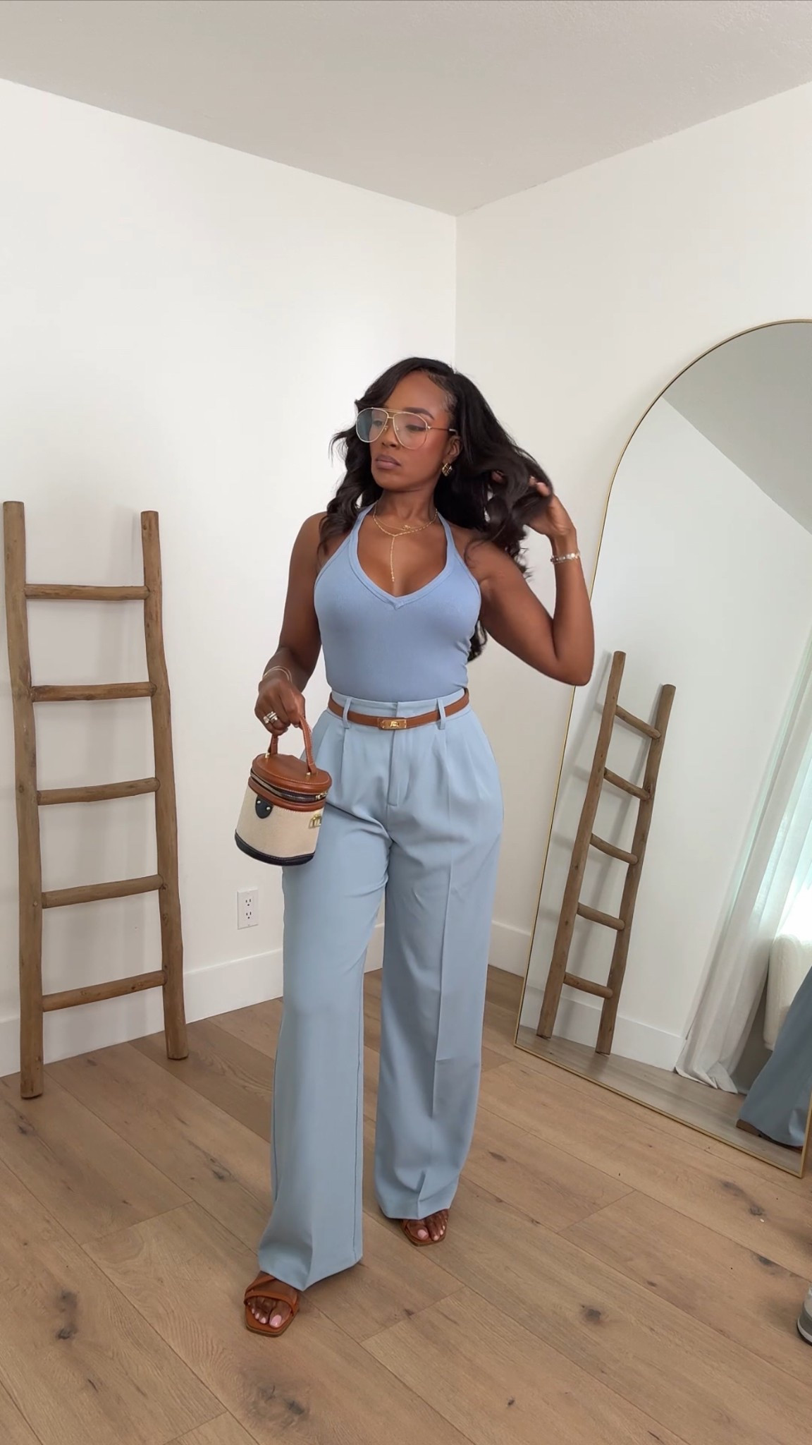 Let’s make trousers casual 🙌🏽

Top: small
Pants: small long

#Outfitinspiration #fashionstyle #outfitideas #spring #springfashion #simpleoutfit #summer #momoutfit #casualoutfit #streetwear 

#LTKWorkwear #LTKPetite #LTKU